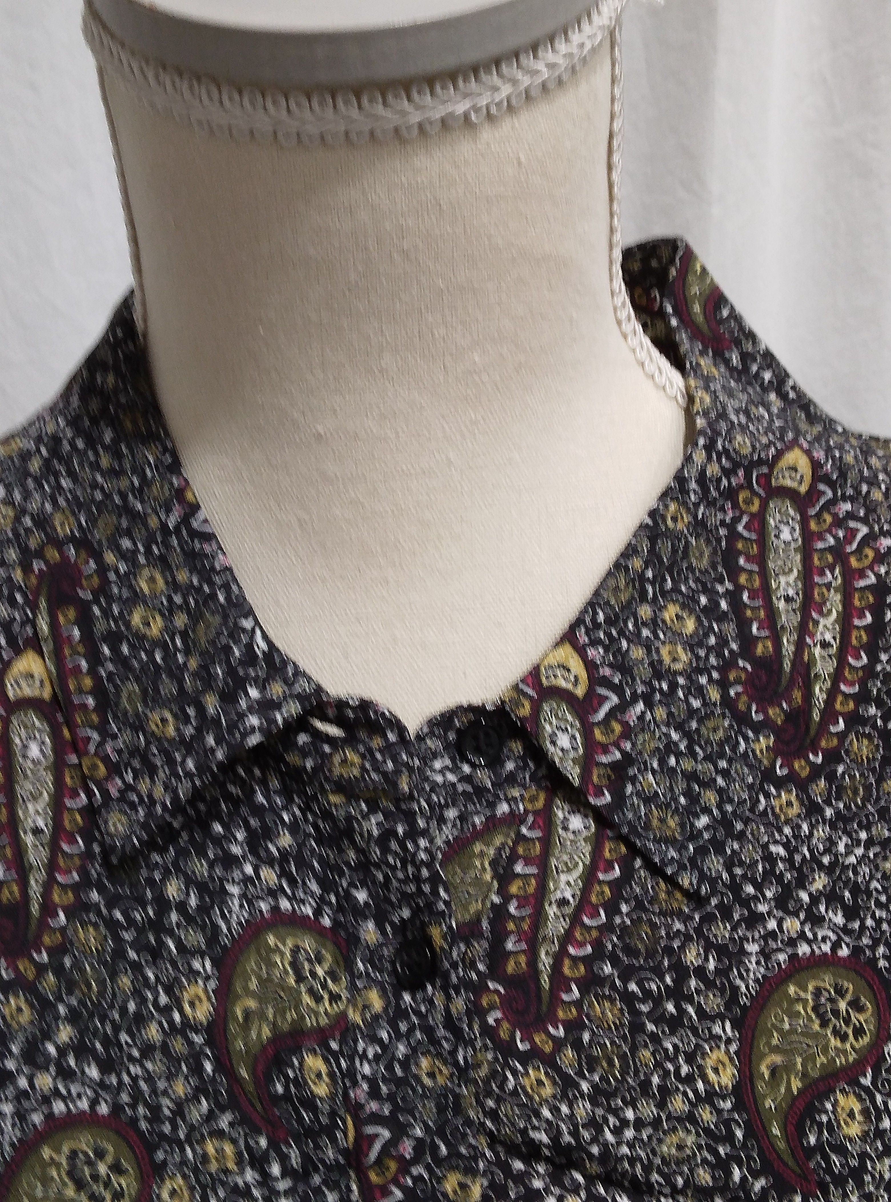 Robe chemise imprimé fleurs multicolore, (Modèle déposés), Marie Sixtine - M Comme neuf - Vue 5 - 