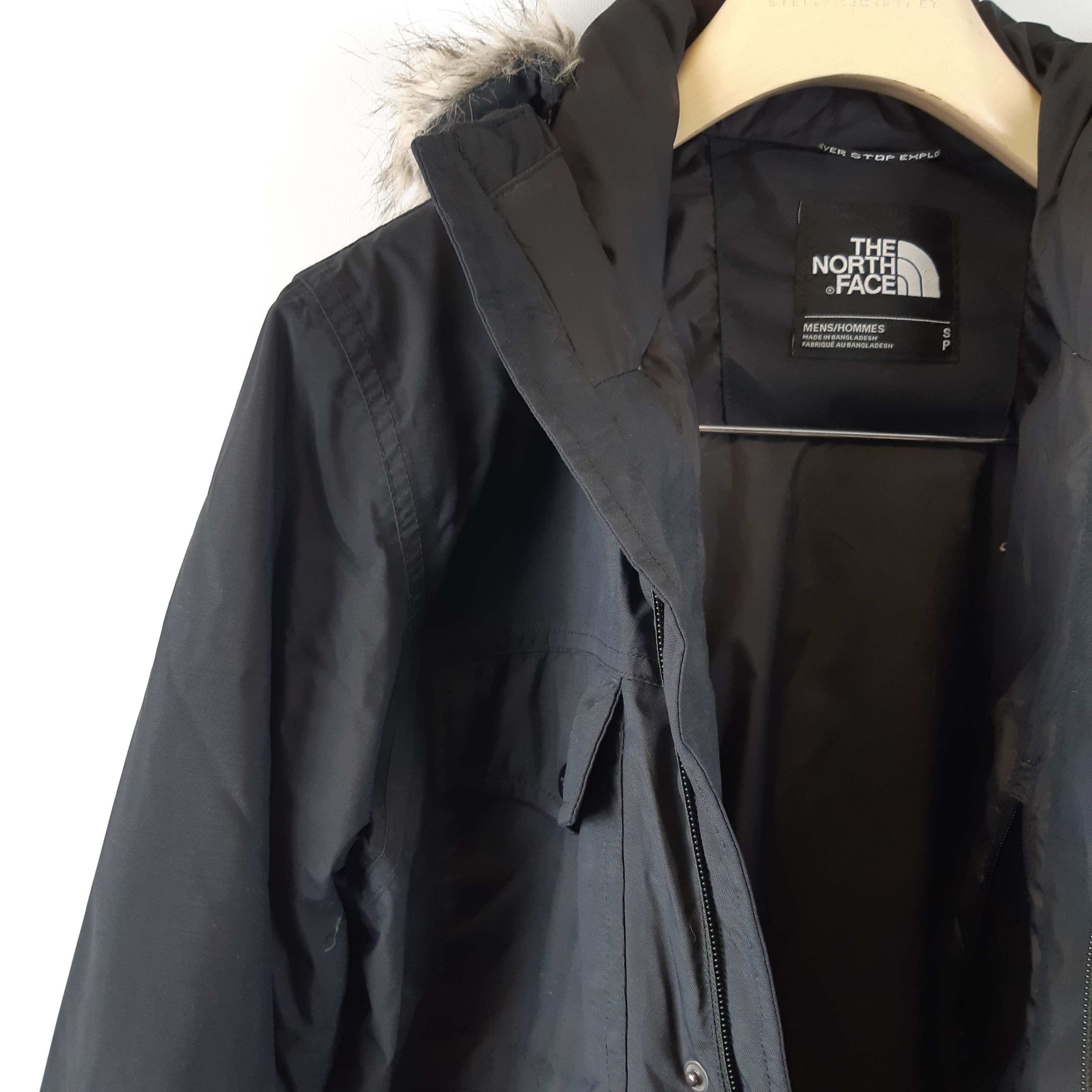 The North Face - Blouson à capuche fausse fourrure - Taille S État correct - Vue 2 - 