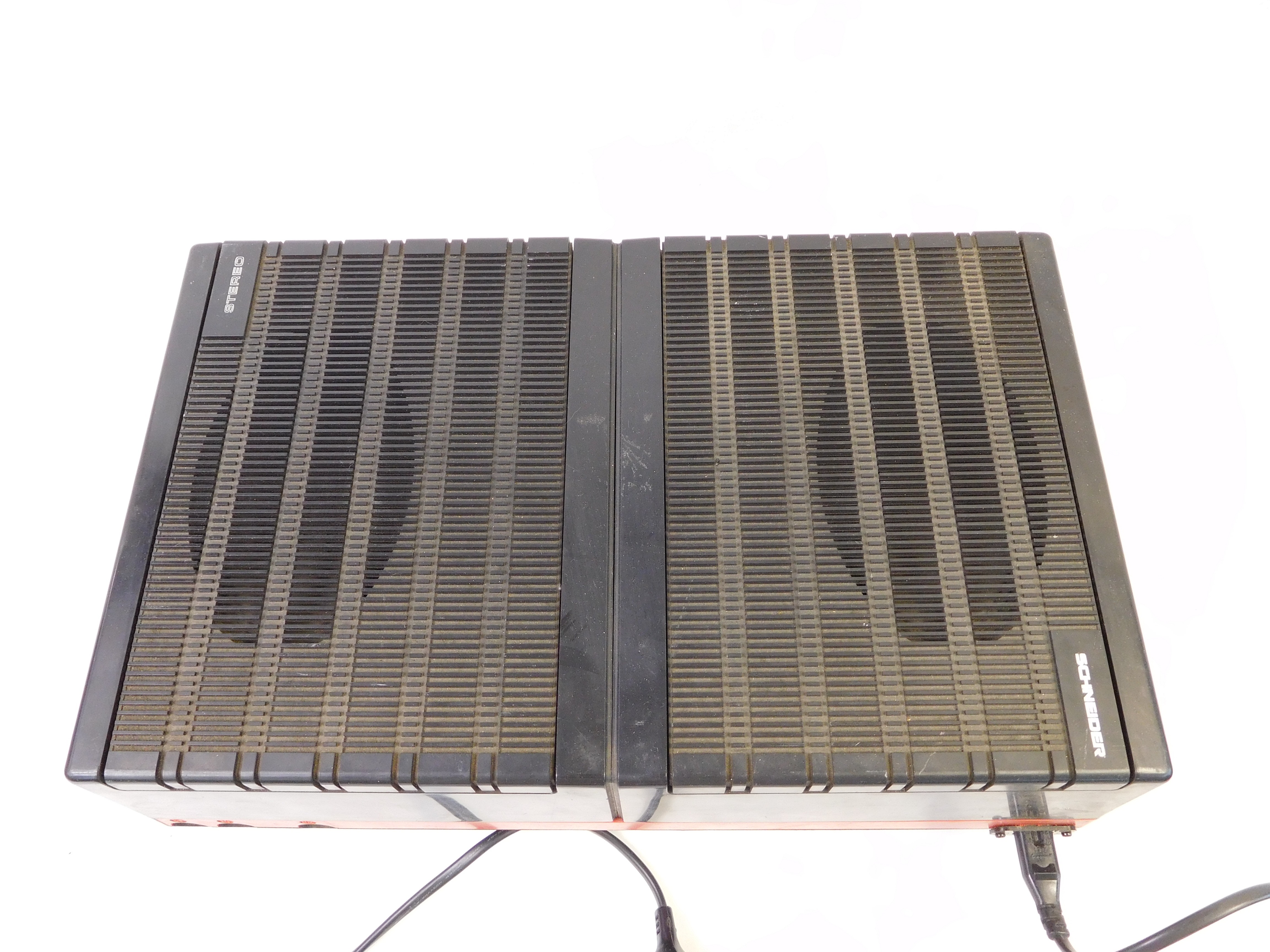 Tourne-Disque Portable Vintage Schneider Stereomatic 570 - Années 70/80°° - Photo 1