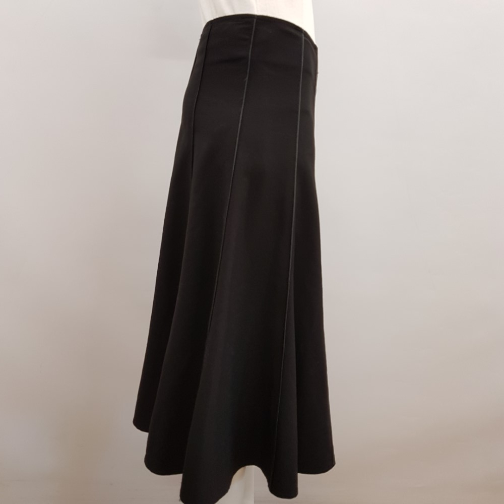 Jupe de fêtes noire - JACQUELINE RIU - taille 44 - Photo 1