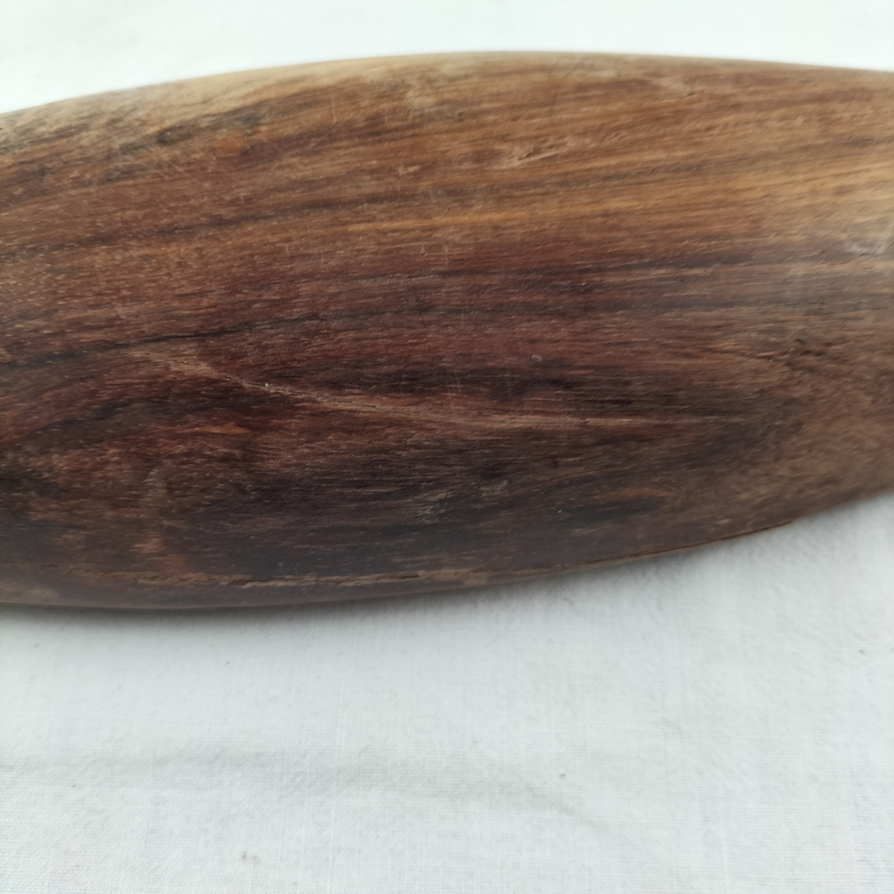 Pirogue africaine décorative en bois - Photo 6