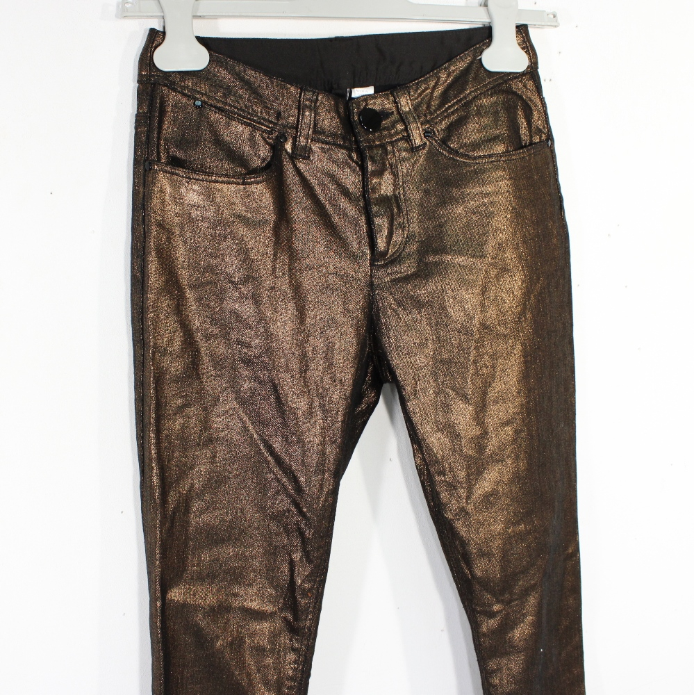 Voir photo 3 de Pantalon Femme Cuivré H&M Taille Estimée 34 Pantalon Femme Cuivré H&M Taille Estimée 34 Très bon état - Vue 3 -