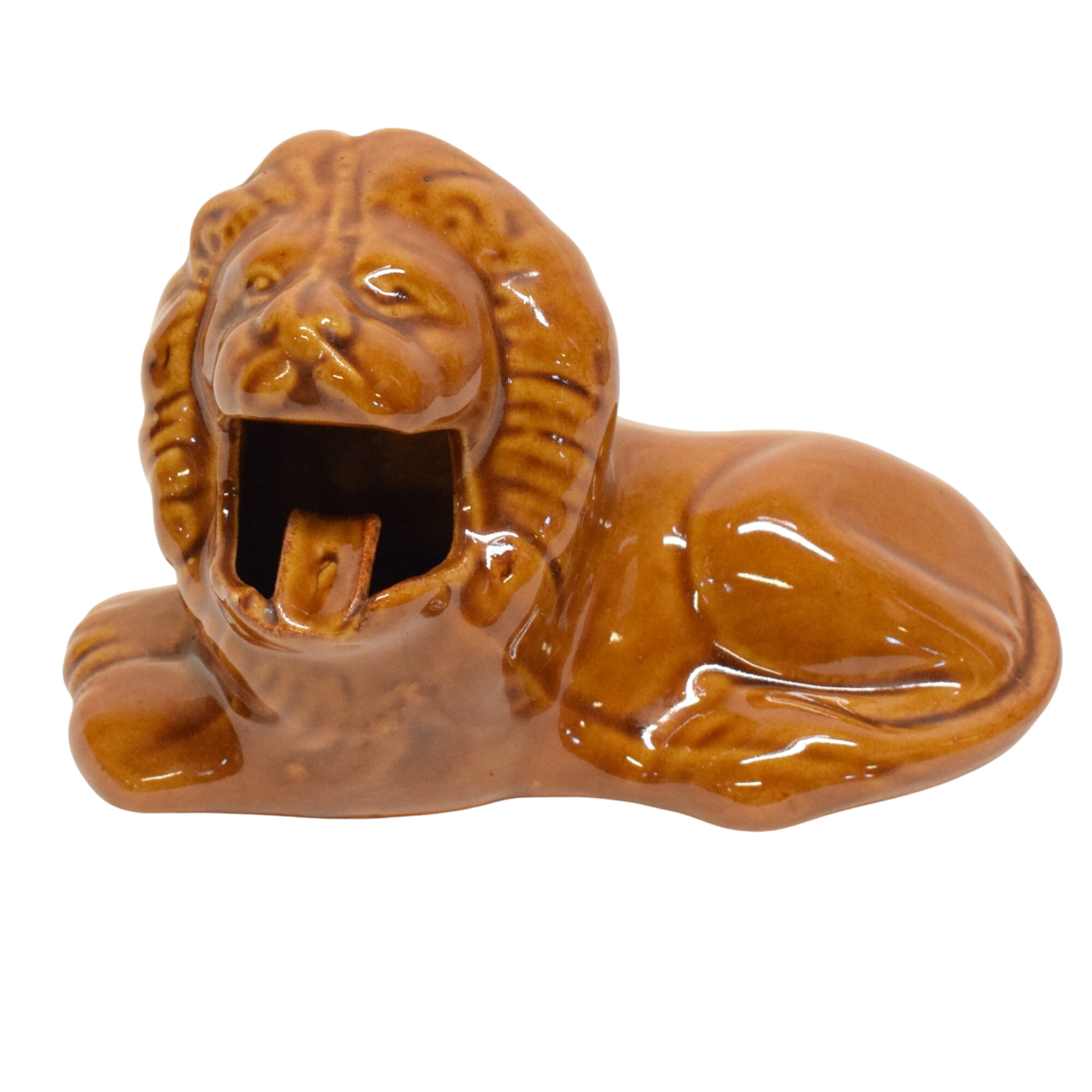 Ancien cendrier lion en céramique fabriqué en chine  -  reconditionné disponible sur Label Emmaüs