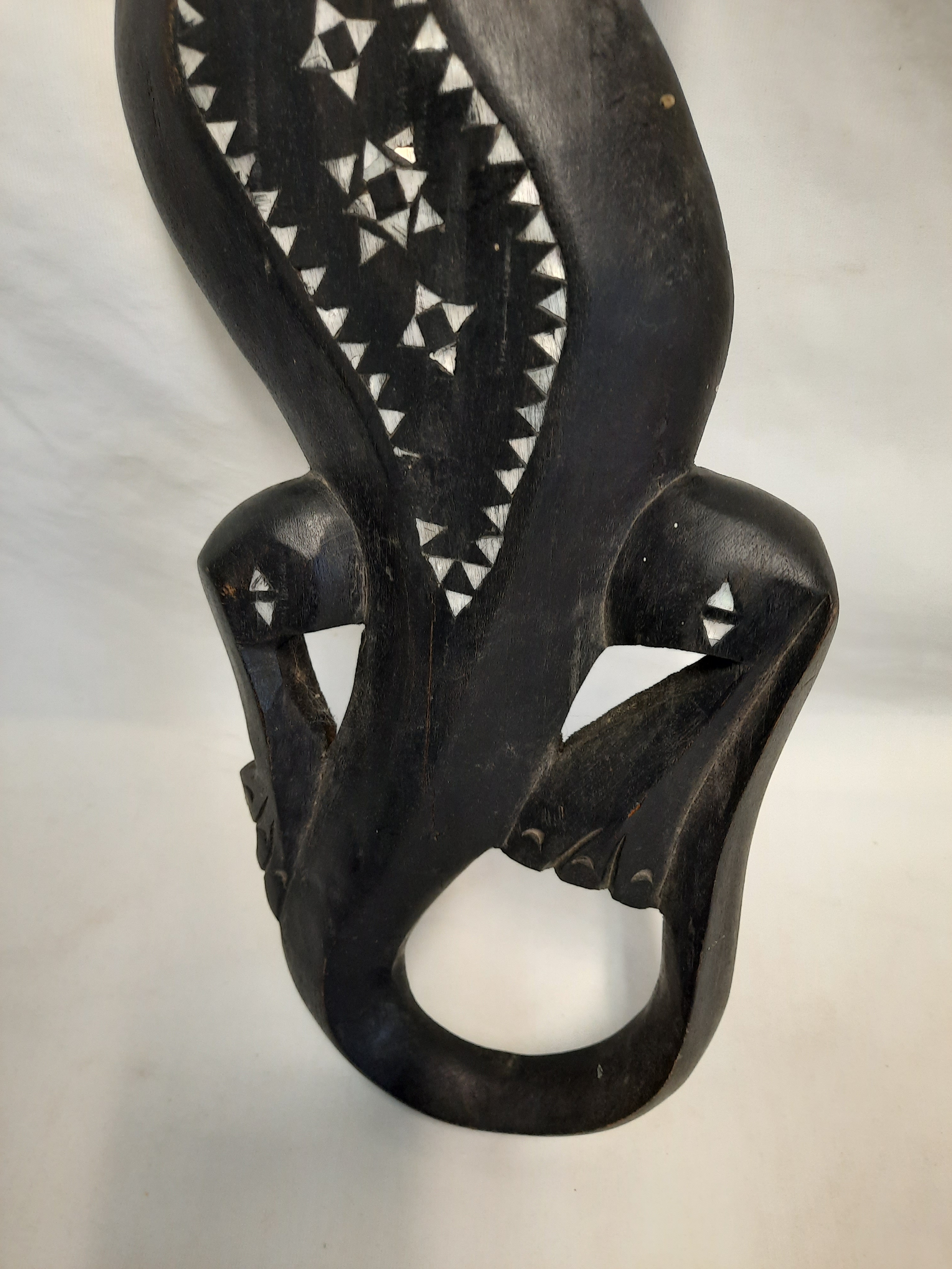 Salamandre en Bois Africain - Photo 3