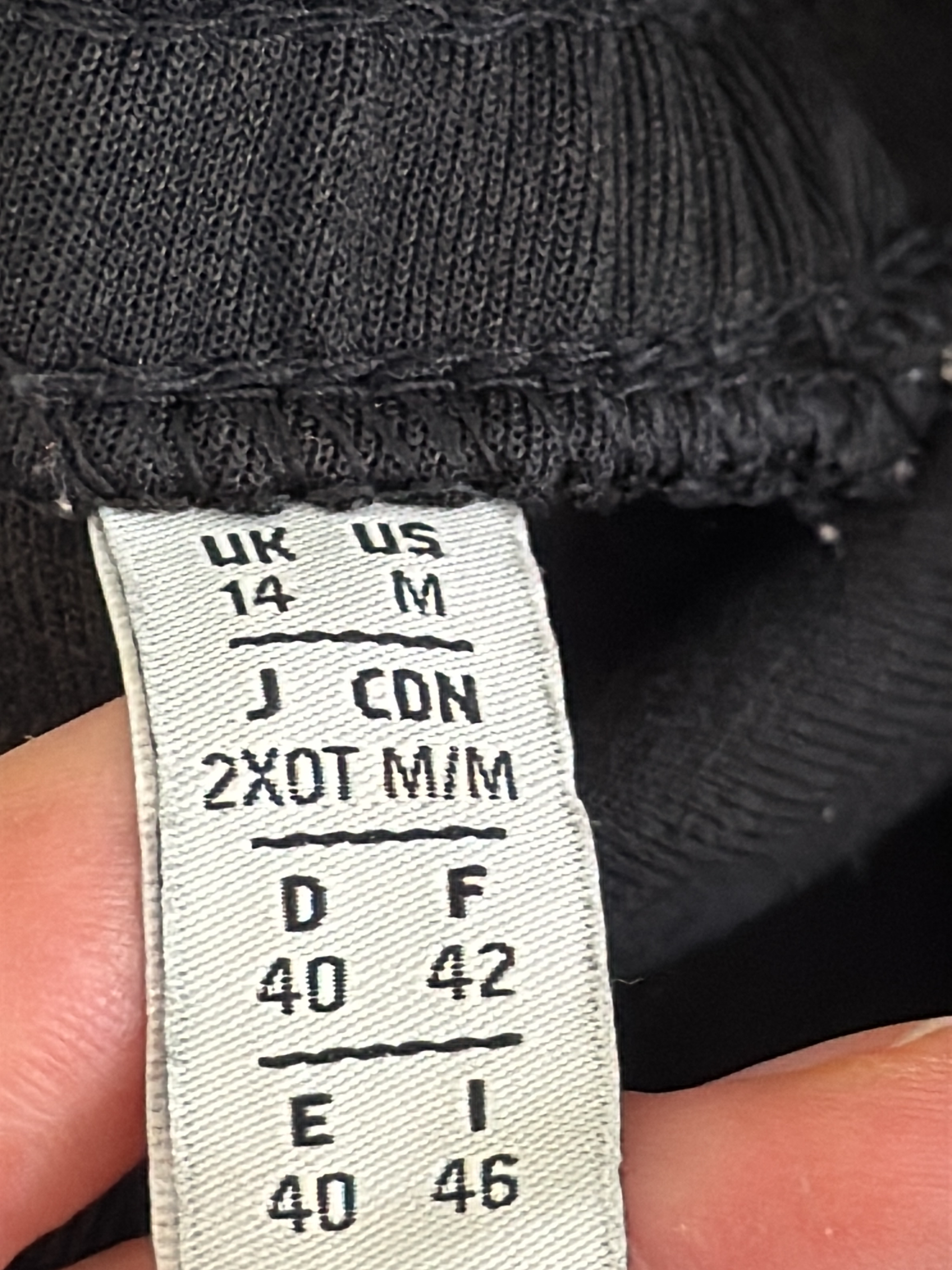 Adidas pantalon de survêtement noir bandes blanches M Très bon état - Vue 6 - 