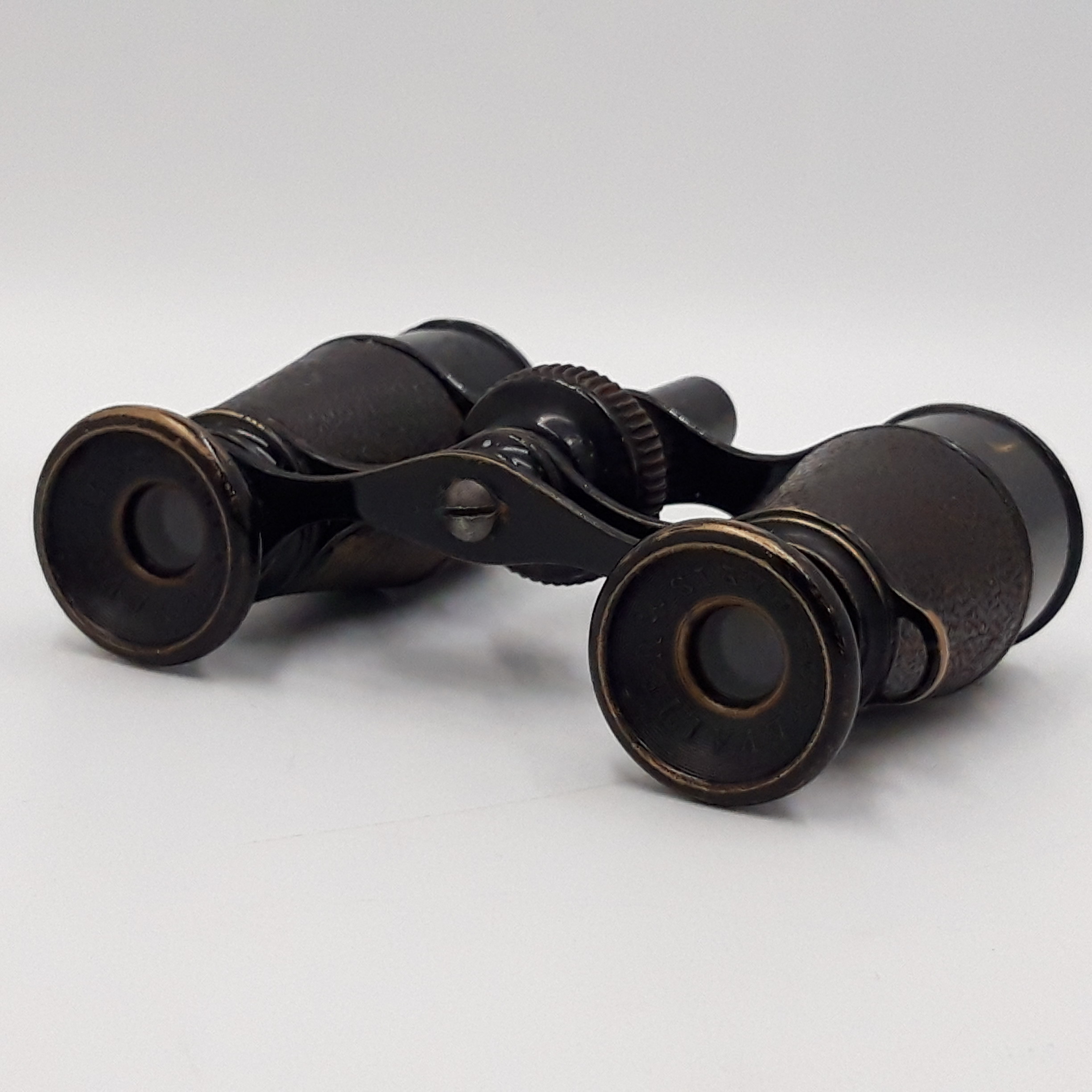 Ancienne Jumelles de théâtre, signée Chevalier, Paris. - État correct - Photo 9
