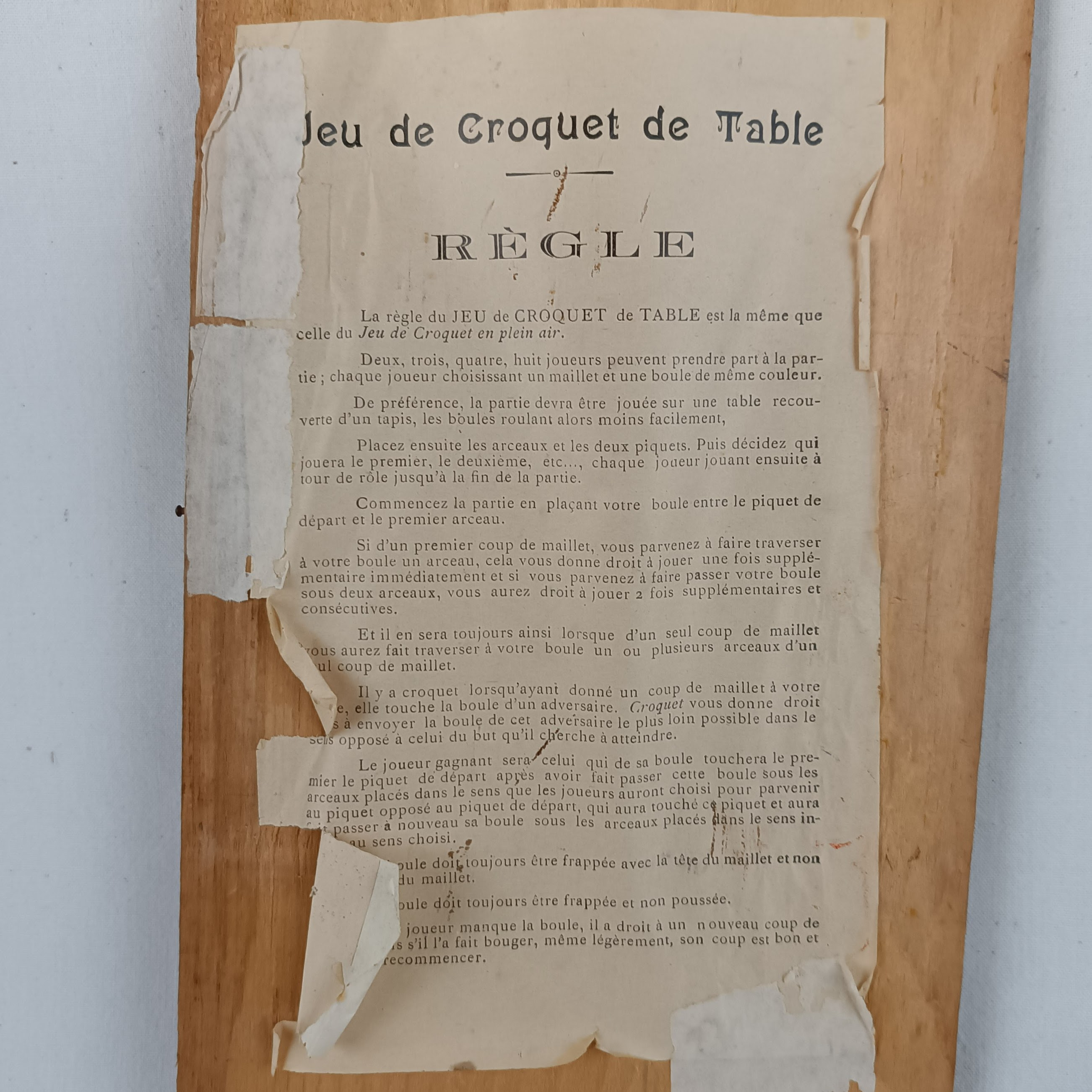 Jeu de Croquet de Table ancien, en bois, dans sa boite d'origine État correct - Vue 8 - 