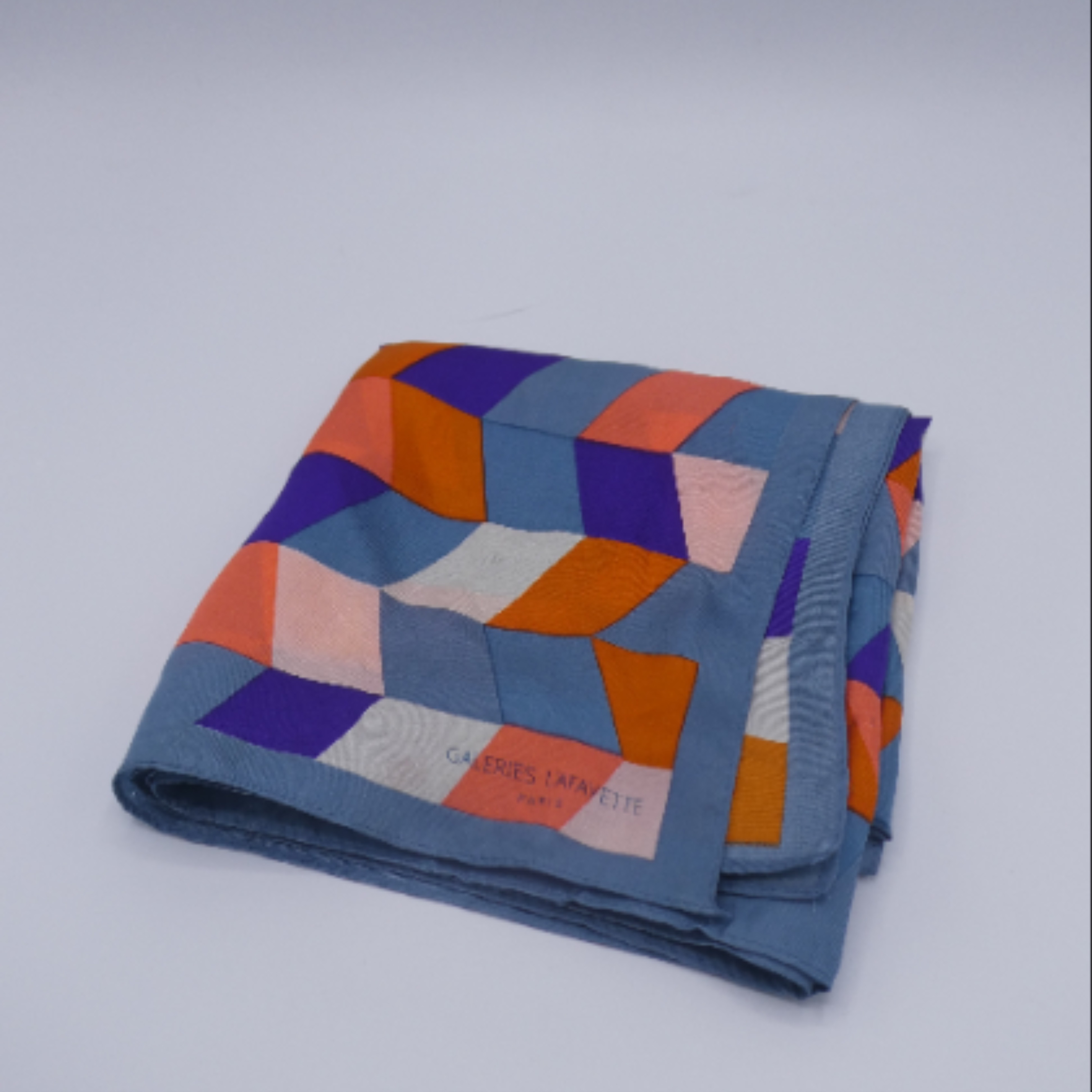 Galaries Lafayette - Foulard Motif géométrique coloré vintage - Photo 7