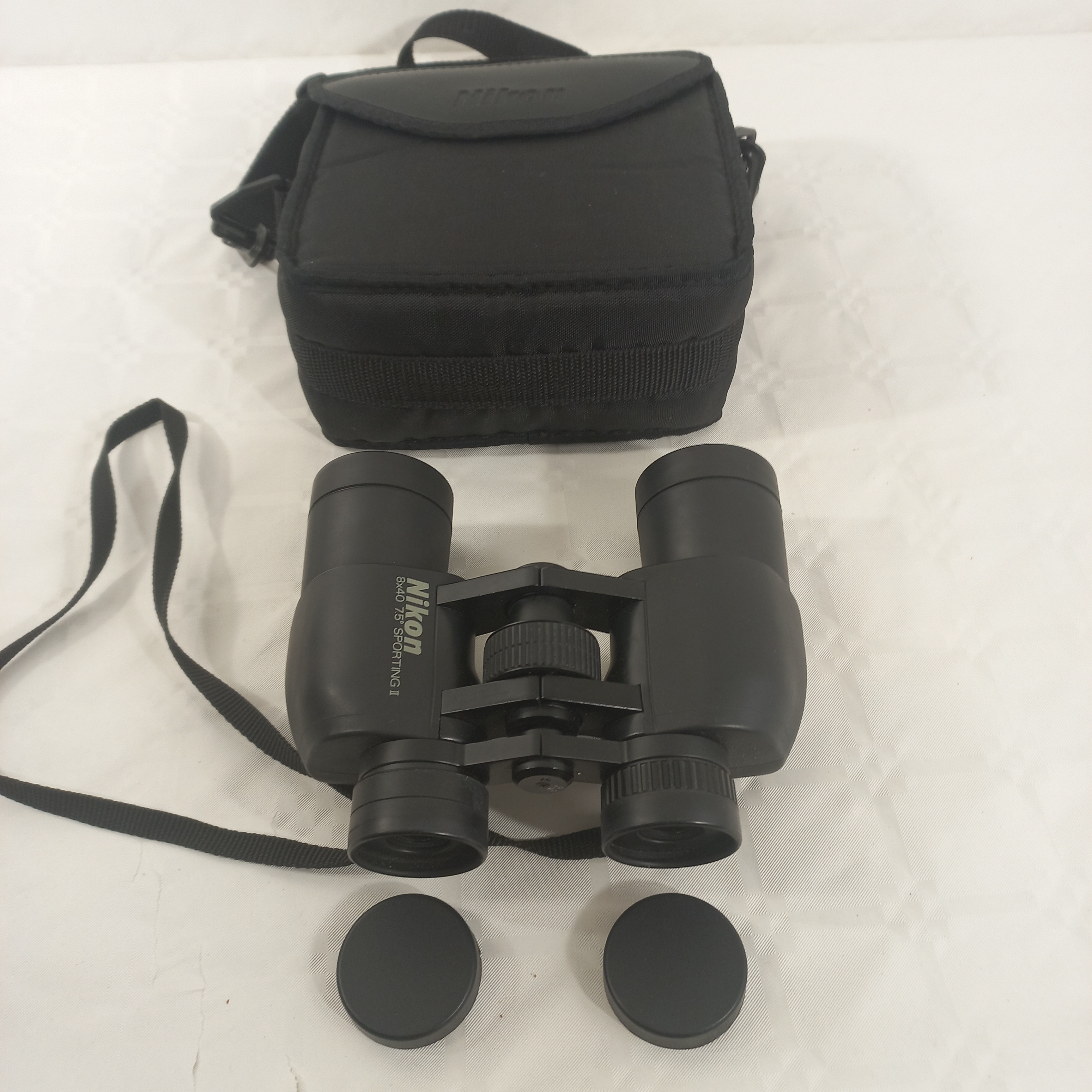 JUMELLES NIKON BINOCULARS 8X40 7.5 AVEC SACOCHES Bon état - Vue 4 - 