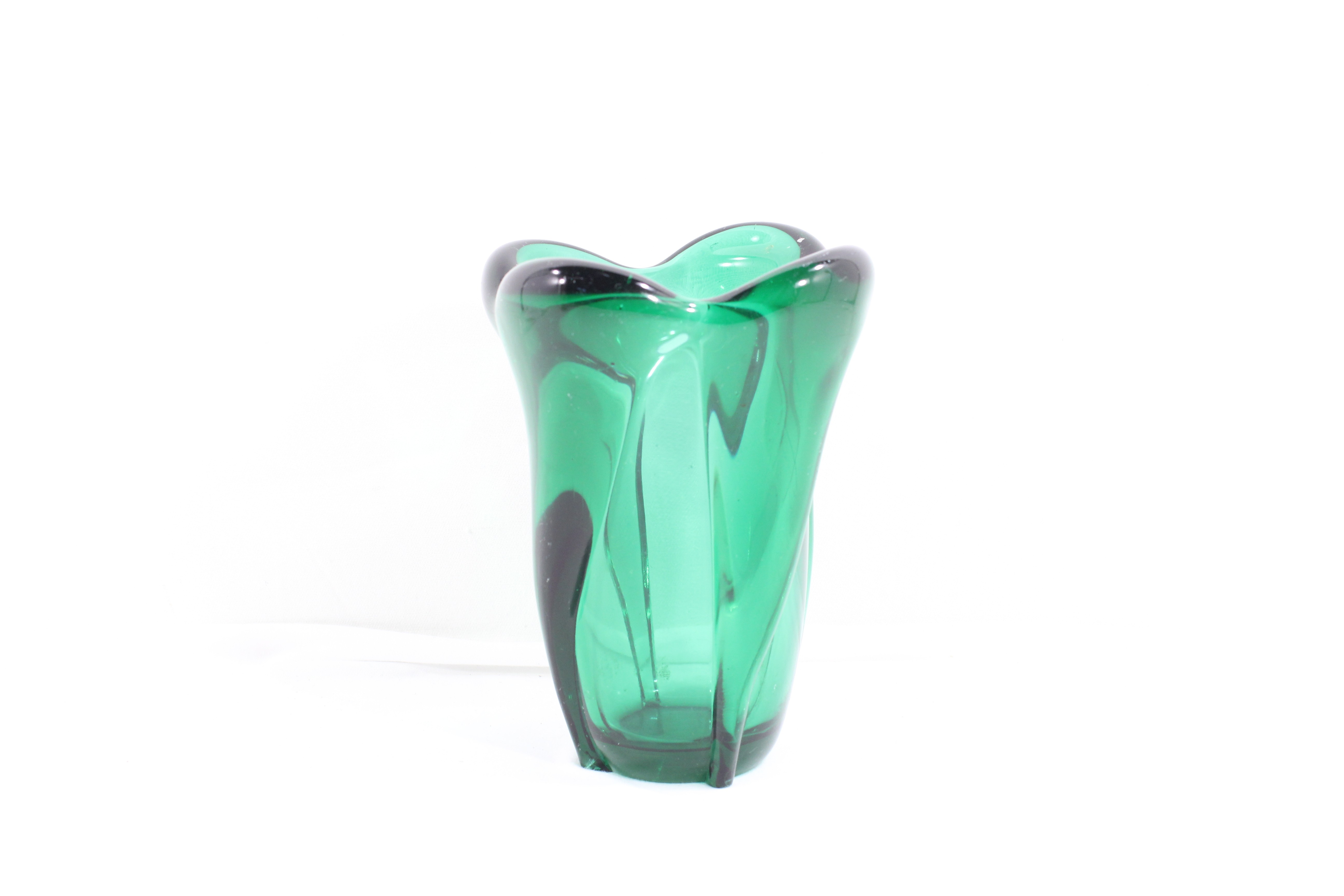 Vase en cristal verte / Style Art Déco - Années 60 Bon état - Vue 2 - 