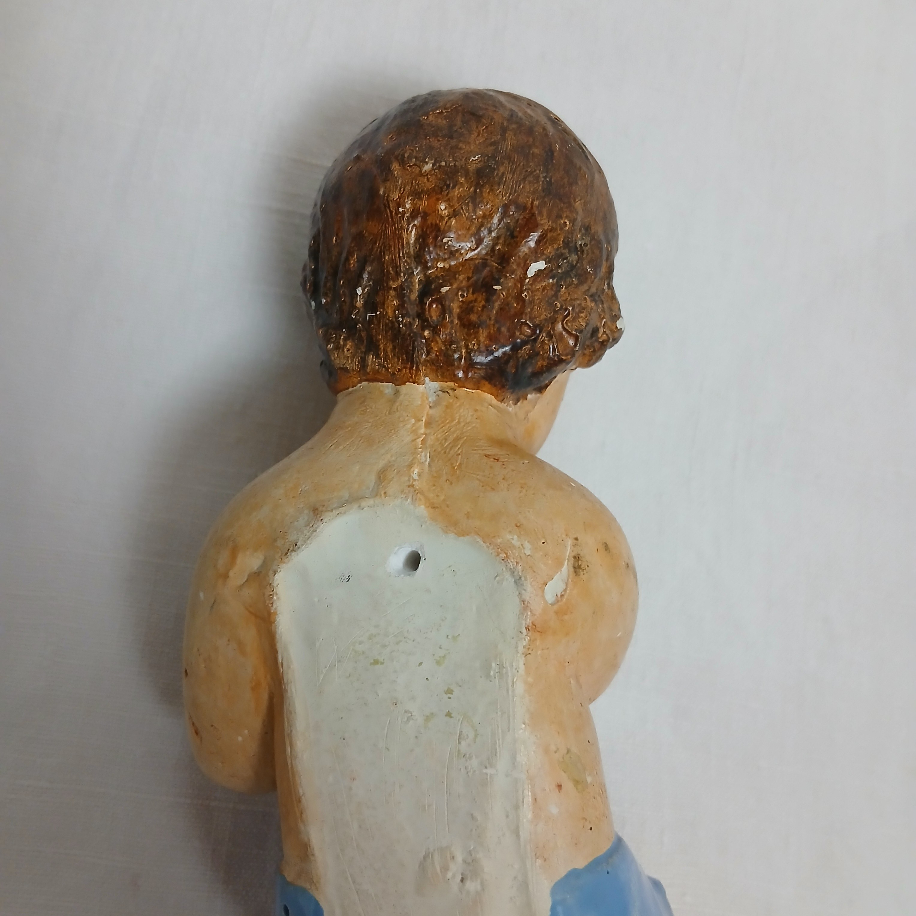 Enfant Jésus en plâtre, peint à l'huile Bon état - Vue 11 - 
