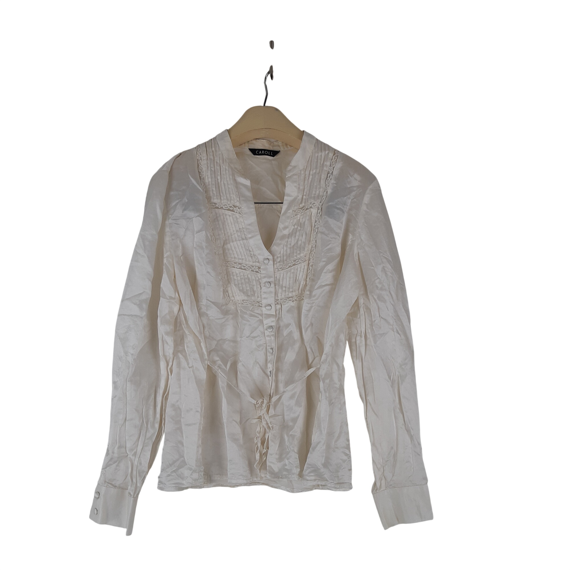 Acheter Caroll - Blouse ivoire satinée soie avec dentelle - Taille 46 mesures Carrure= 43 cm Poitrine= 47 cm Longueur= 61 cm Très bon état - 22,00 € Caroll - Blouse ivoire satinée soie avec dentelle - Taille 46 mesures Carrure= 43 cm Poitrine= 47 cm Longueur= 61 cm Très bon état - reconditionné disponible sur Label Emmaüs