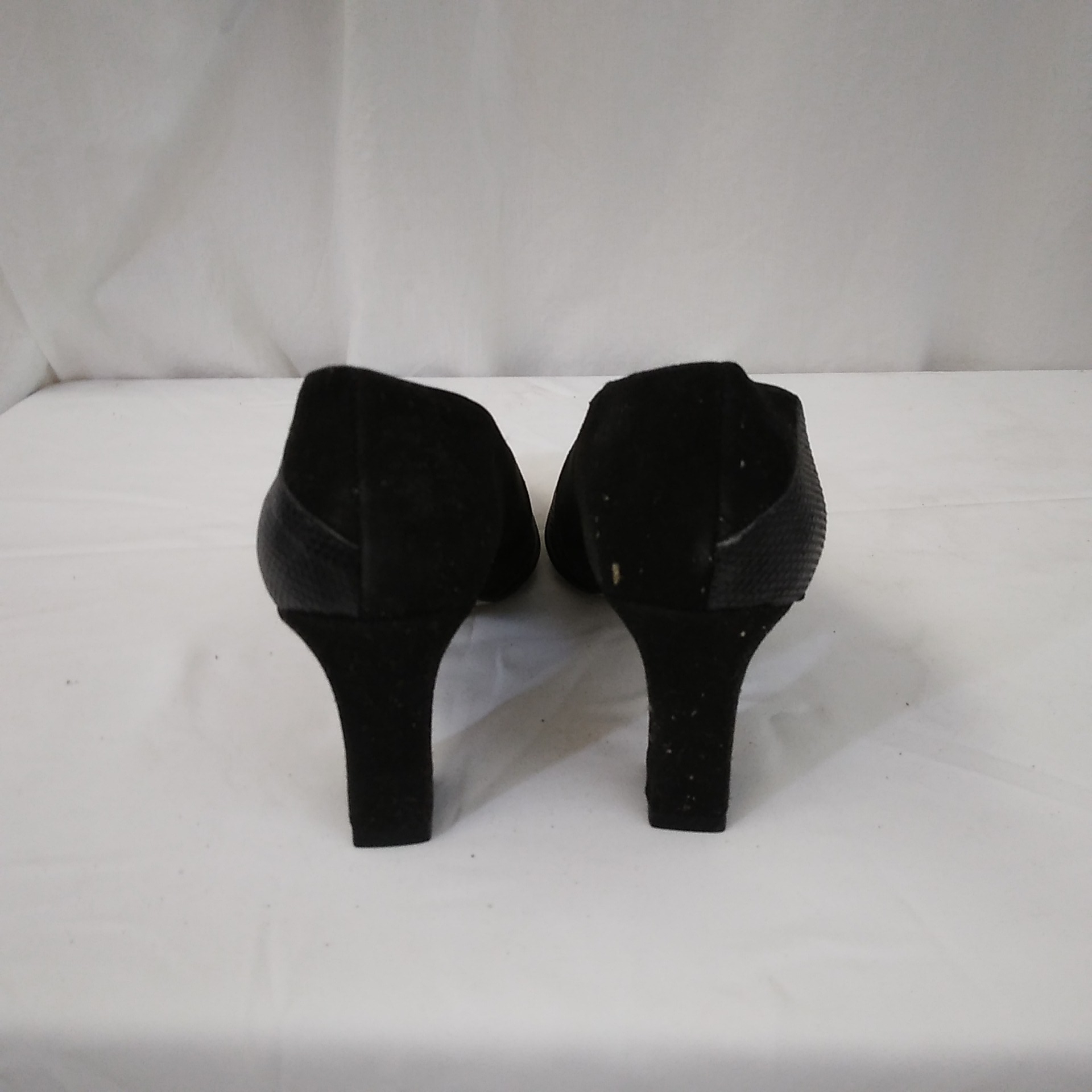 Chaussures à talon en daim noir, Christian chaussures - 41 Très bon état - Vue 5 - 