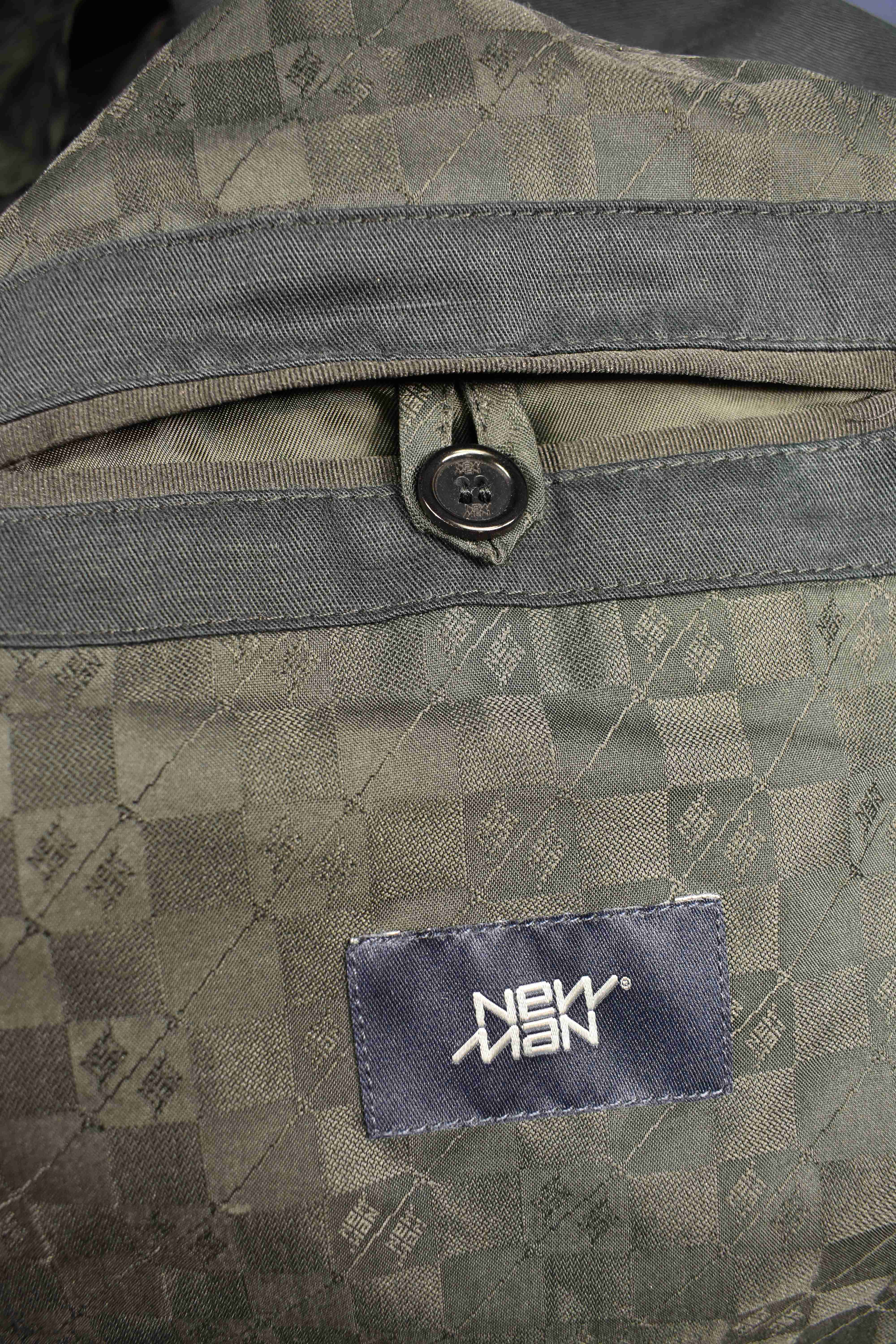 Veste d'été homme " New Man " marine en coton et polyester taille 52, 4, poches dont 2 poches intérieures boutonnées.  - Vue 7 - 