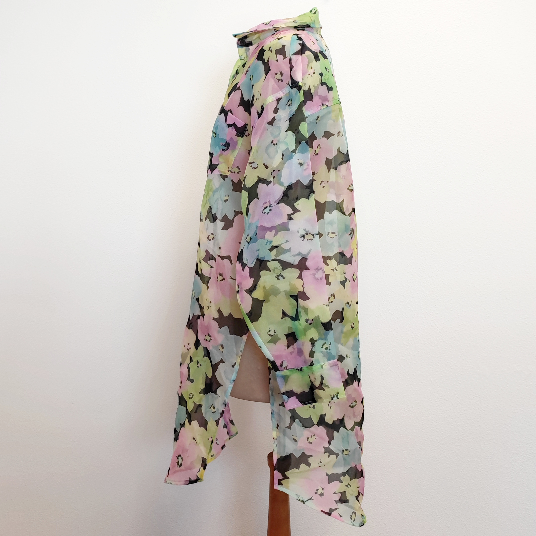 Voir photo 2 de WHO WHAT WEAR - Chemisier oversize - 40 - Femme WHO WHAT WEAR - Chemisier oversize - 40 - Femme Très bon état - Vue 2 -
