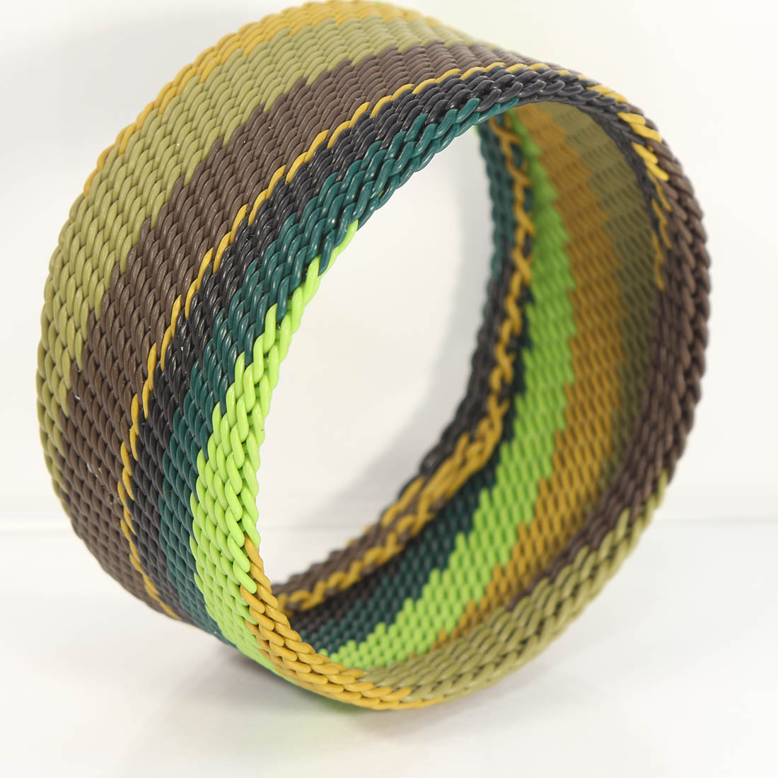 Voir photo 2 de 2 bracelets larges 2 bracelets larges Bon état - Vue 2 -