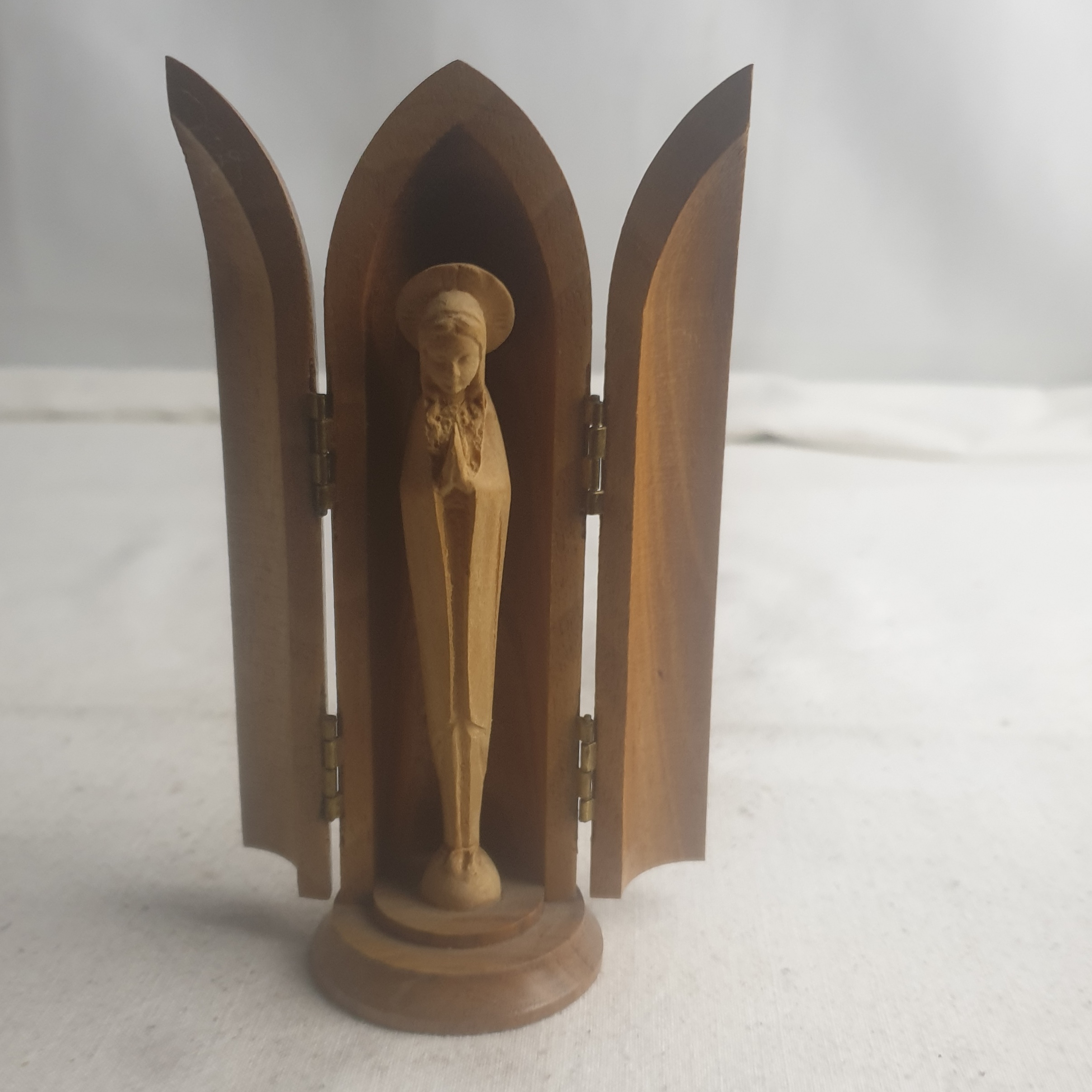 Statue sainte vierge et ogive en bois 12cm  - Photo 0