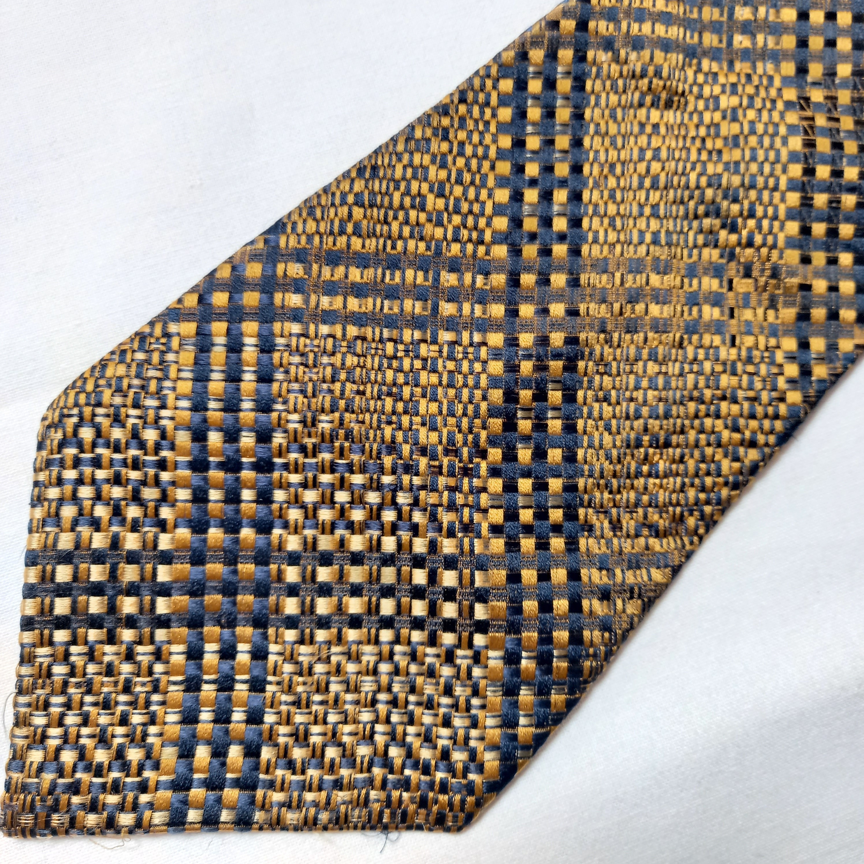 Cravate en soie Nina Ricci - Photo 1