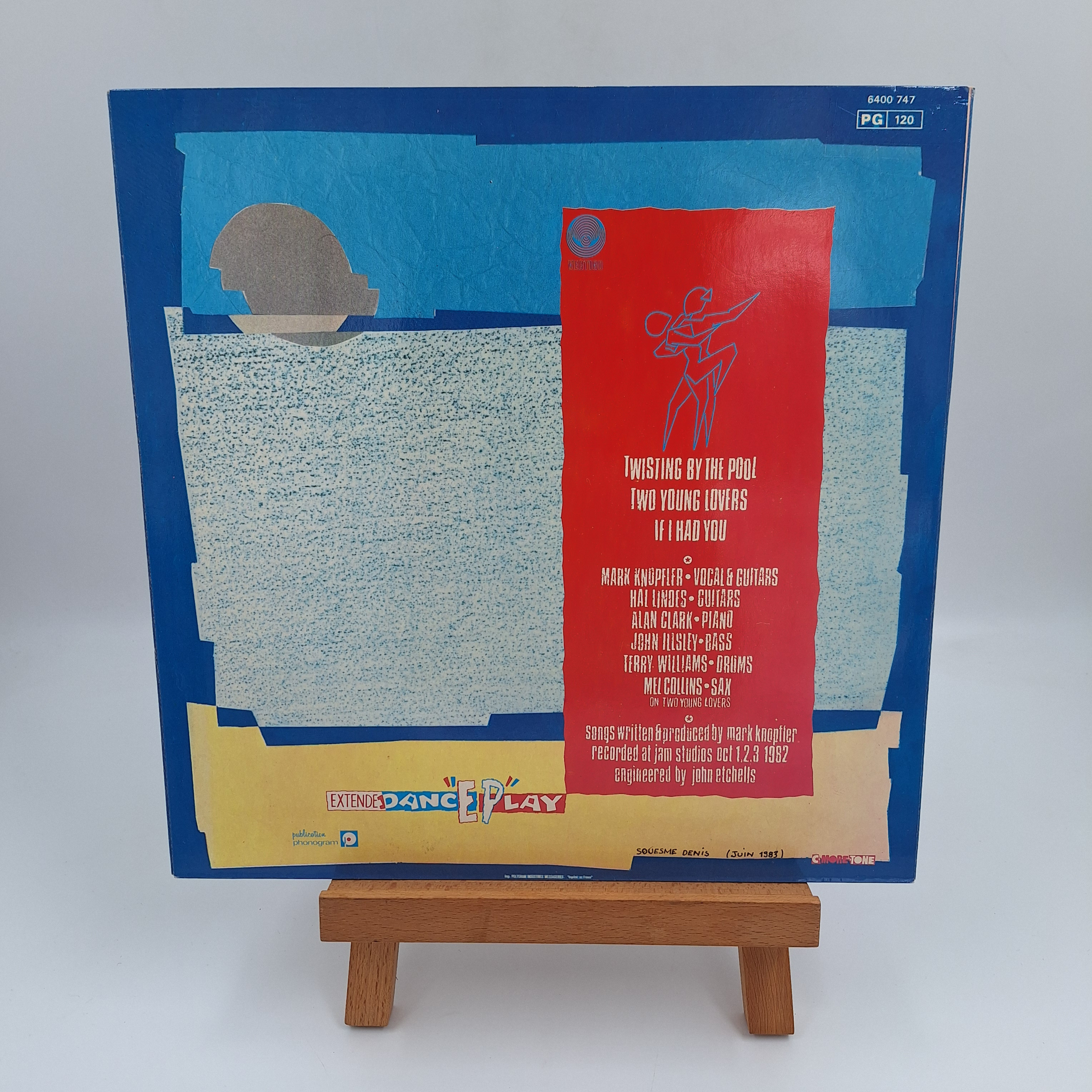 Voir photo 2 de Vinyle 45 tours Géant. Direstraits « ExtendeDancePlay ». 1983. C.MORE.TONE. Vinyle 45 tours Géant. Direstraits « ExtendeDancePlay ». 1983. C.MORE.TONE. Très bon état - Vue 2 -