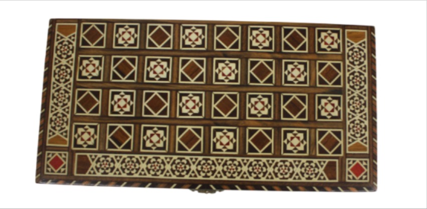 Voir photo 8 de Jeu de Backgammon et Echecs Jeu de Backgammon et Echecs - Vue 8 -