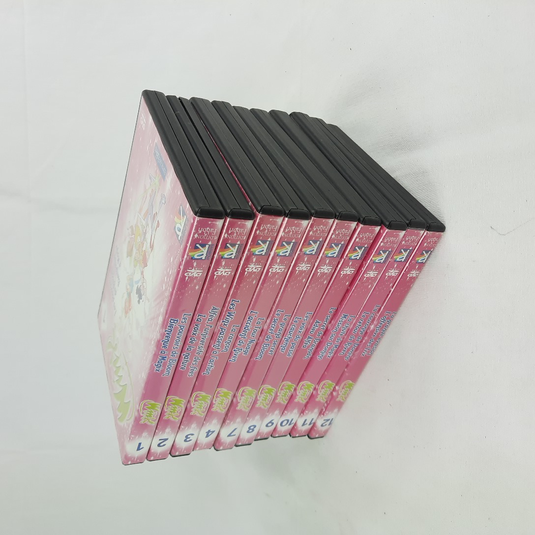 12 DVD "Les pouvoirs de Bloom" ; Genre fantastique Très bon état - Vue 2 - 