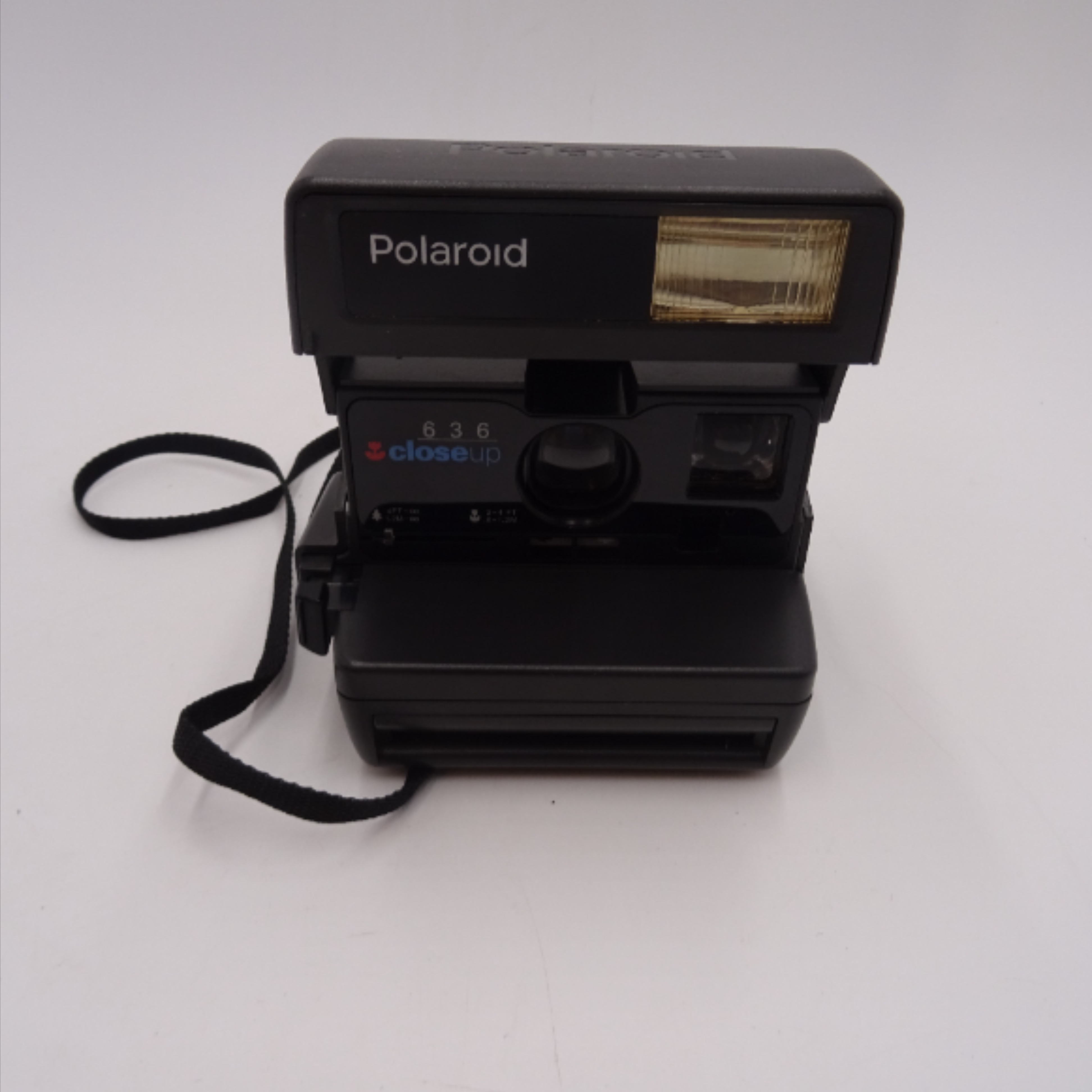 Appareil Photo Polaroid 636 CL Vintage – Coffret Spécial Fête (occasion)