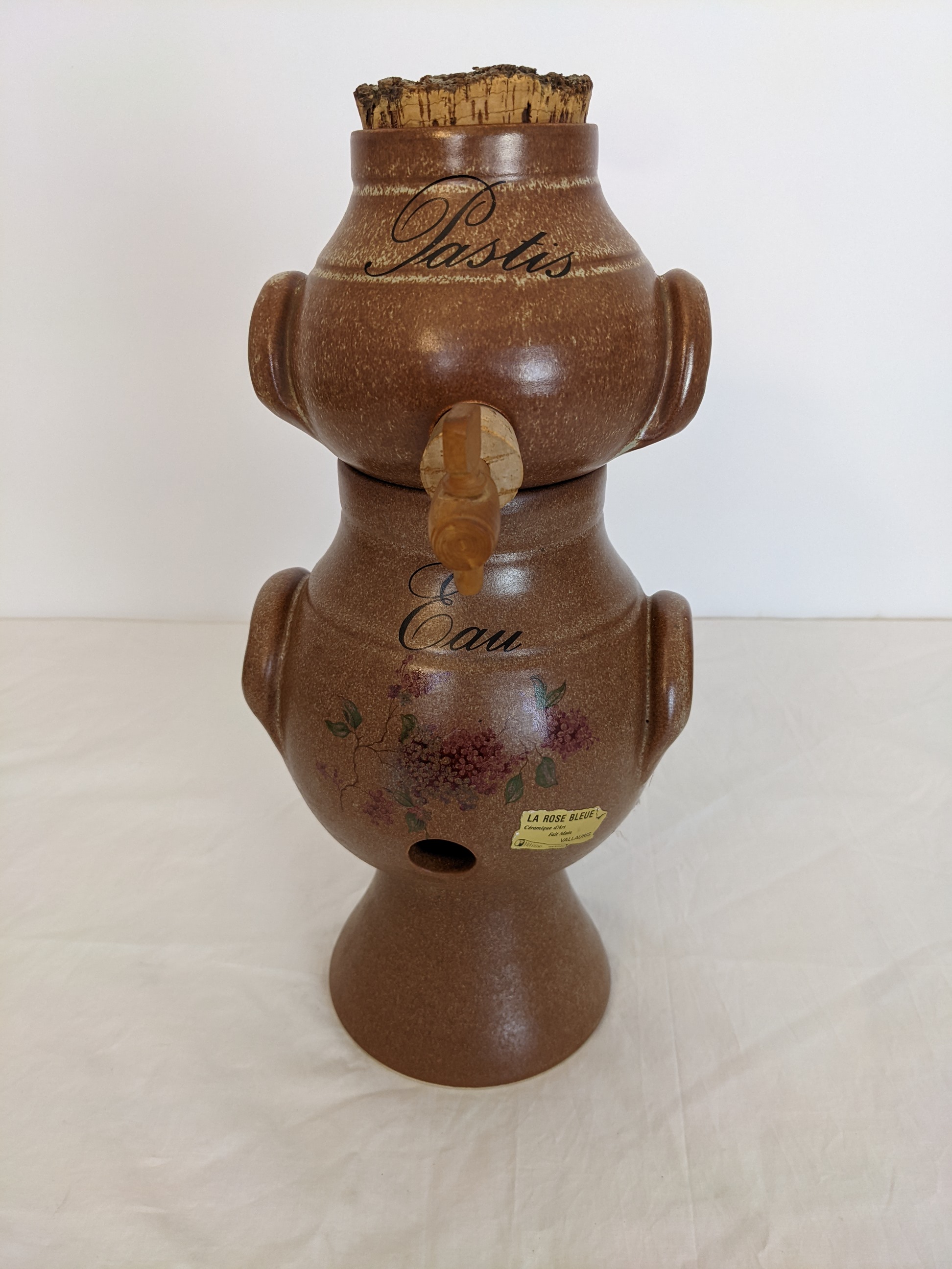 Fontaine à pastis en gré - style Vallauris - Bon état sur Label Emmaüs