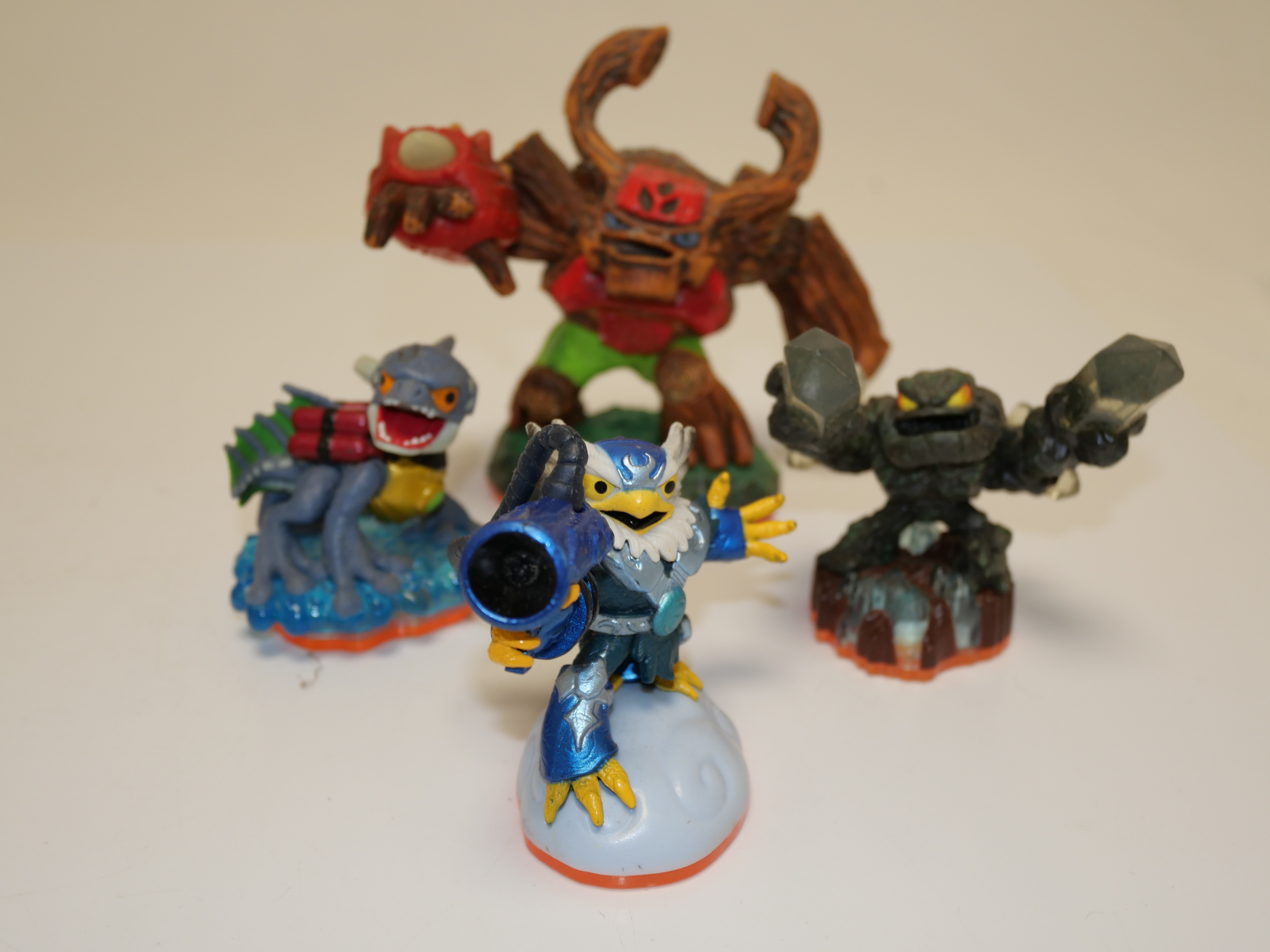Troc Echange Lot Figurines Skylanders sur