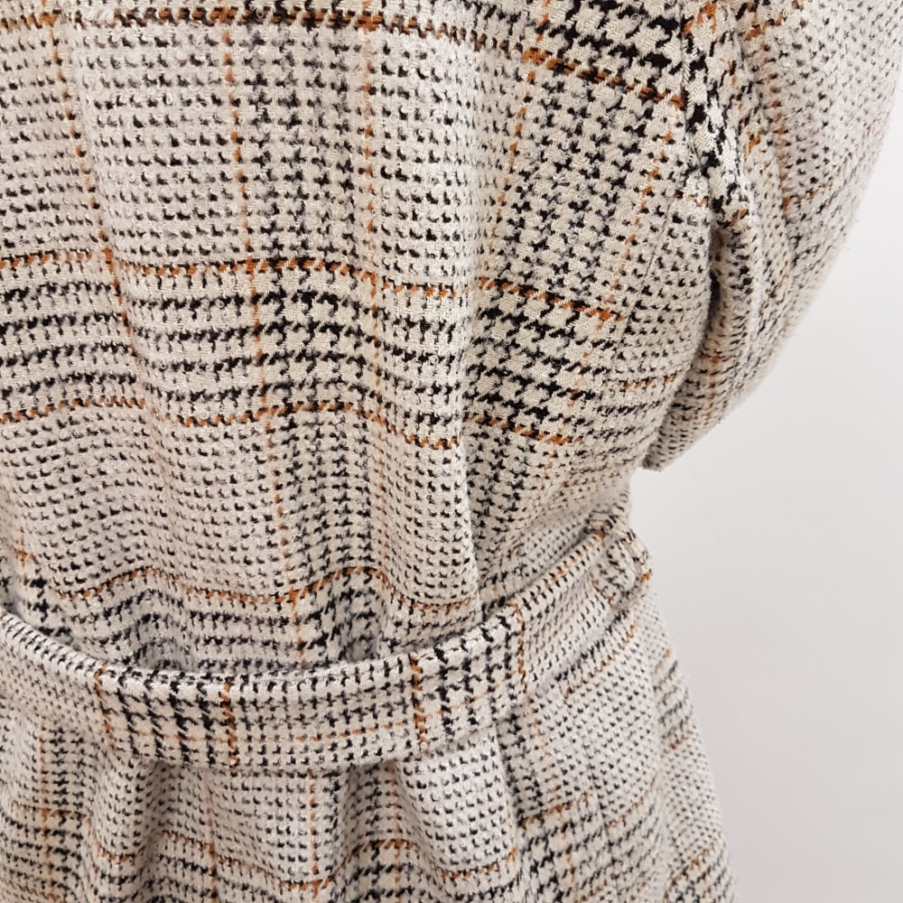 Voir photo 7 de Manteau style tweed à grands carreaux blancs et noirs - GRAIN DE MALICE - taille 40 Manteau style tweed à grands carreaux blancs et noirs - GRAIN DE MALICE - taille 40 - Vue 7 -