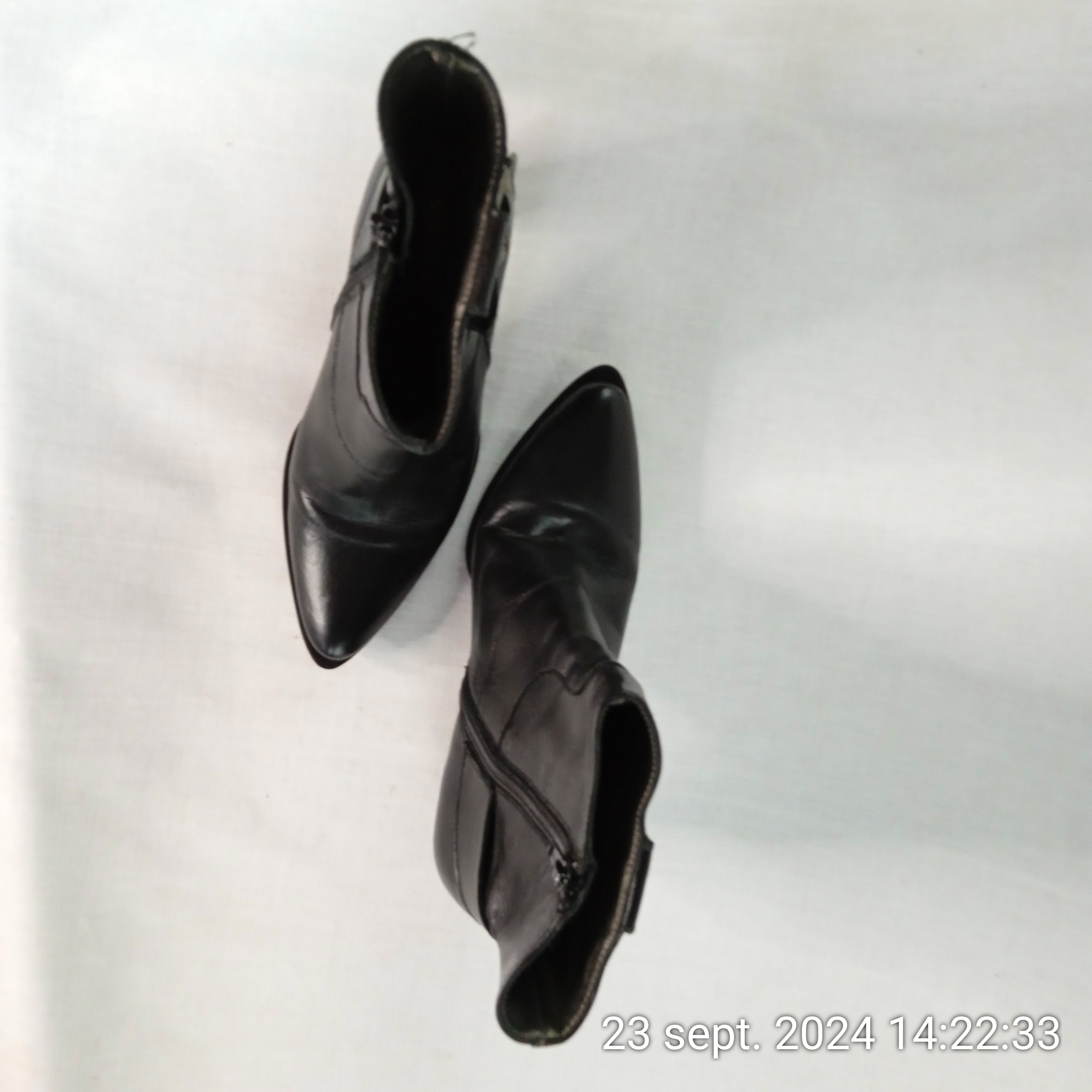Bottine à talon 7.5 cm en cuir noir Véronique comme neuf taille 37  - Photo 4