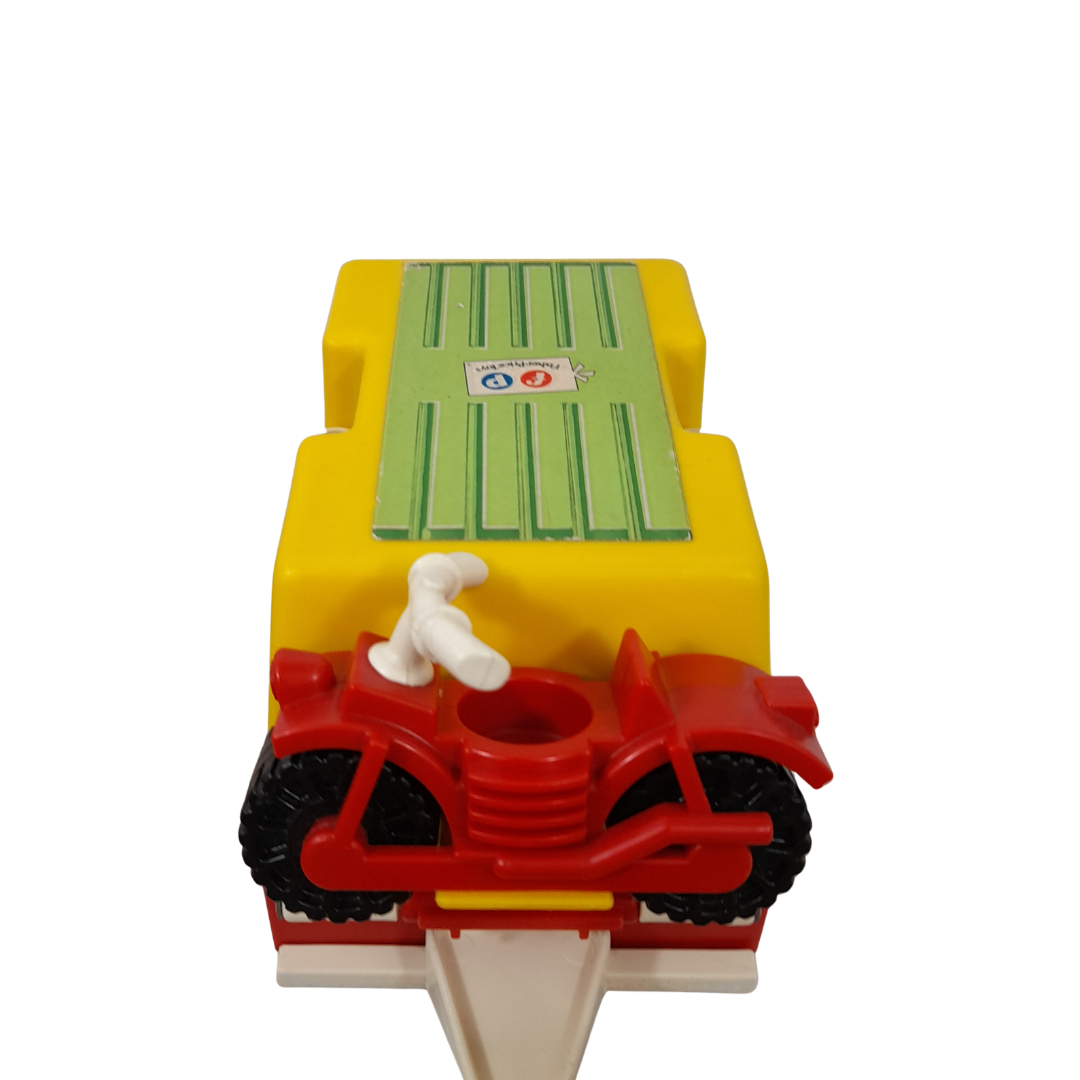 Voir photo 6 de Lot Vintage Fisher-Price 1979 – Camping-Car "Little People" Lot Vintage Fisher-Price 1979 – Camping-Car "Little People" Très bon état - Vue 6 -