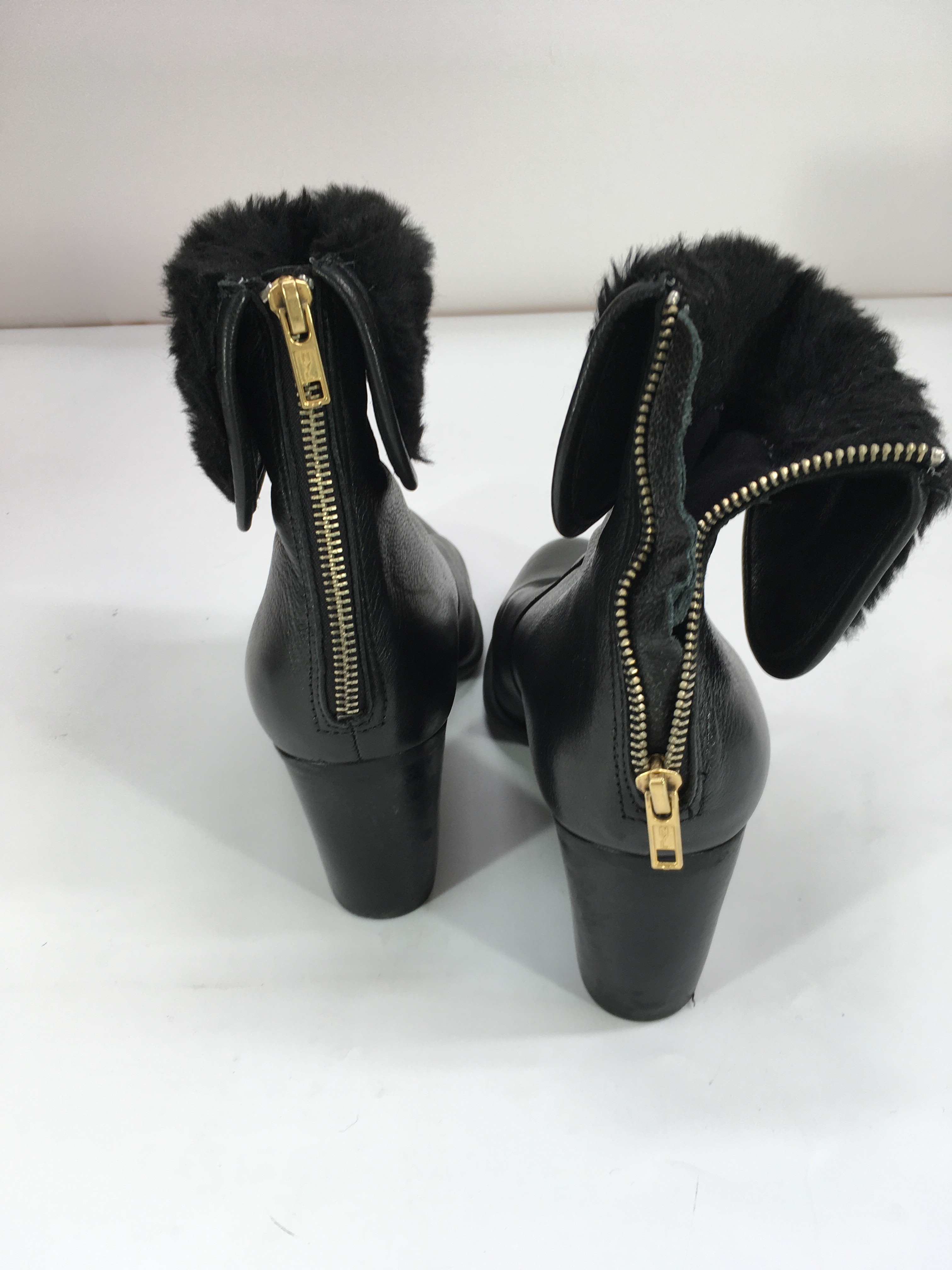 Bottines noires San Marine T39 - Photo 2