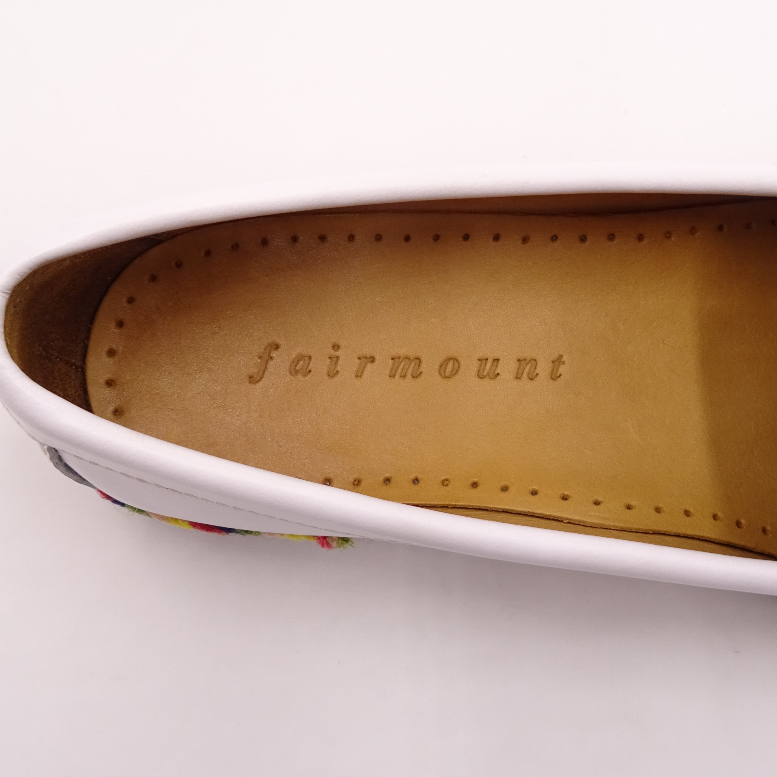 Voir photo 2 de FAIRMOUNT Mocassins en cuir taille 39 FAIRMOUNT Mocassins en cuir taille 39 Bon état - Vue 2 -