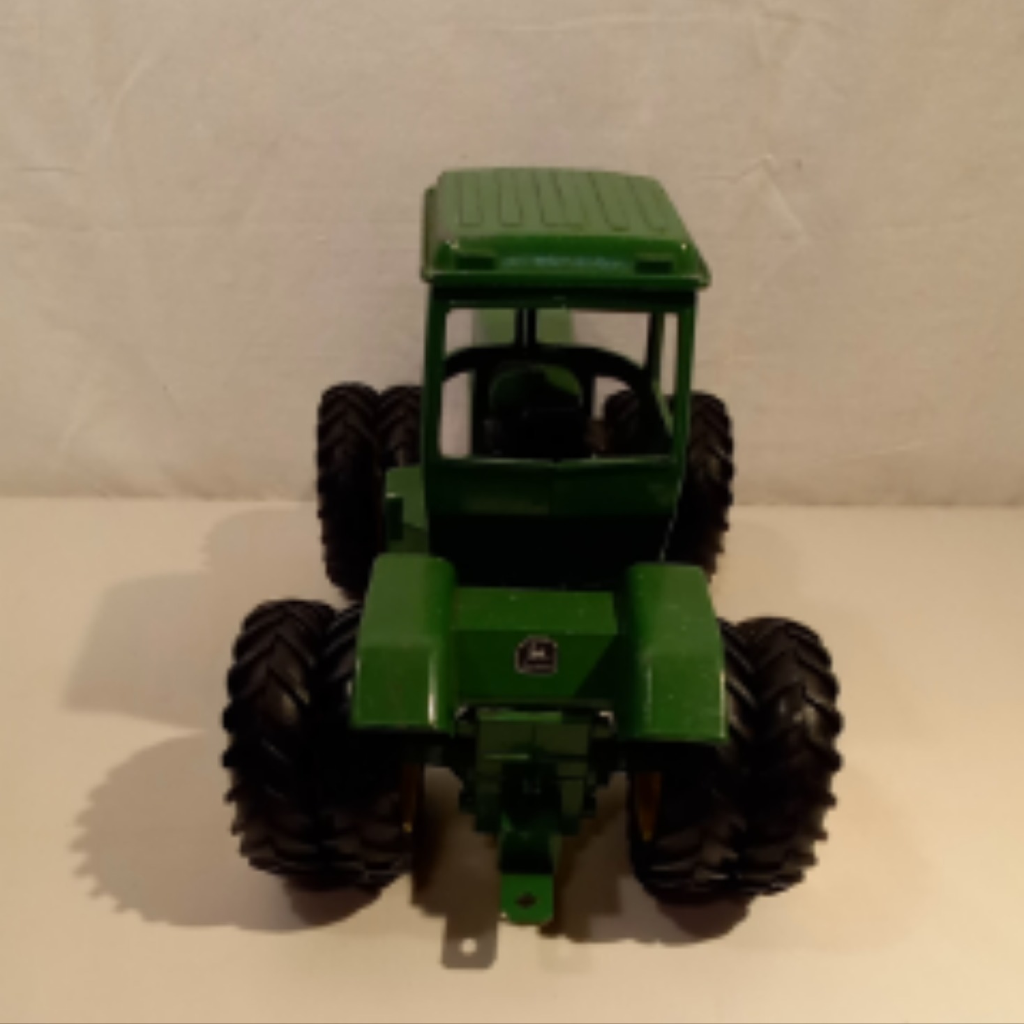 Jouet Tracteur Deere 4x4. Bon état - Vue 3 - 