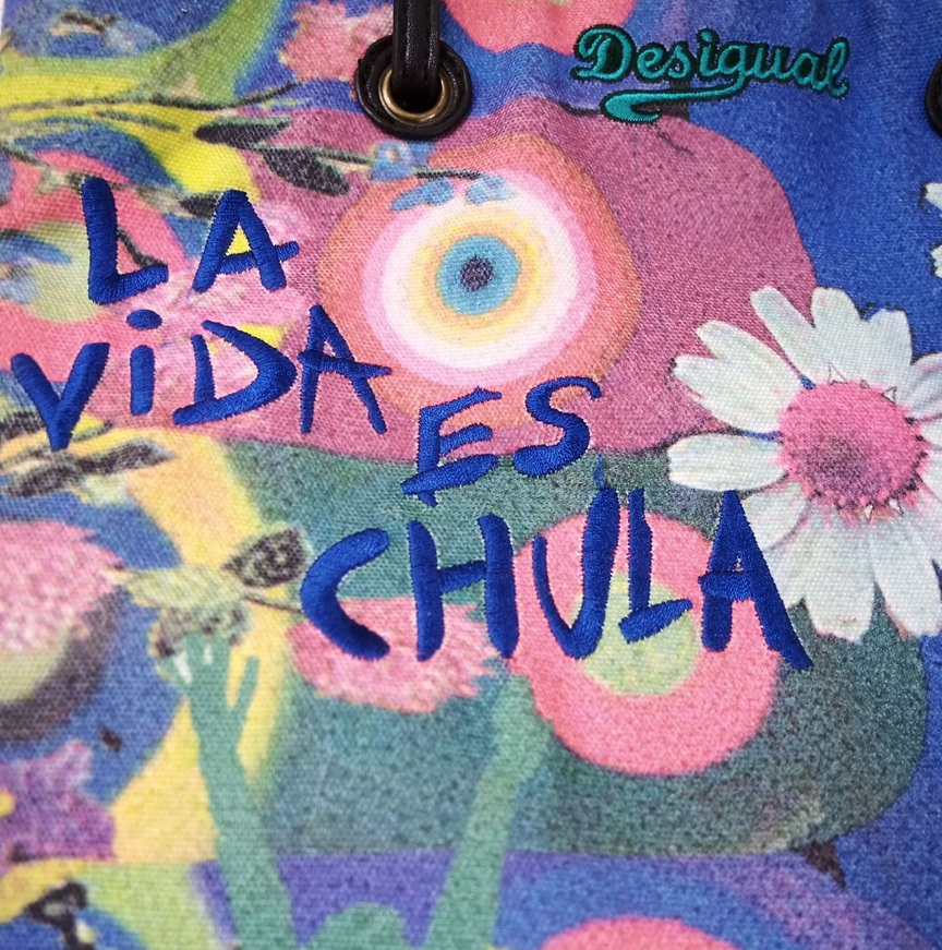 Voir photo 3 de Lot de deux sacs style Desigual Lot de deux sacs style Desigual Très bon état - Vue 3 -