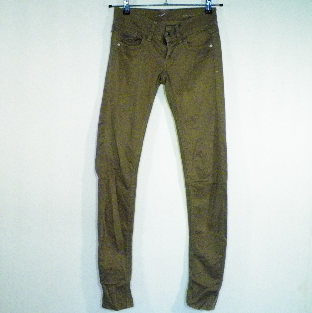 Pantalon Femme Beige G STAR Taille Estimée 36.  -  reconditionné disponible sur Label Emmaüs