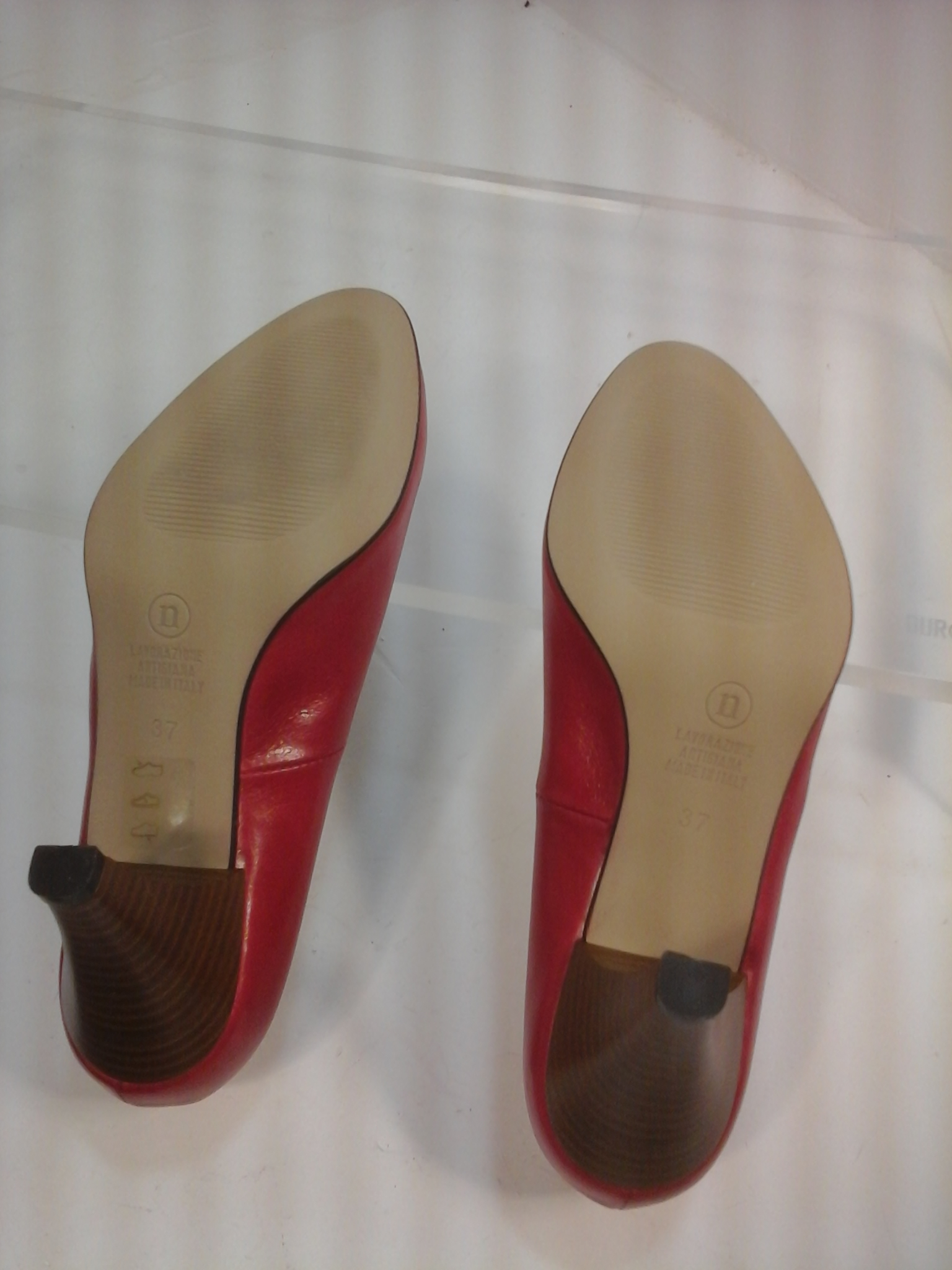 Escarpins modèle Manala marque Noë - Photo 4