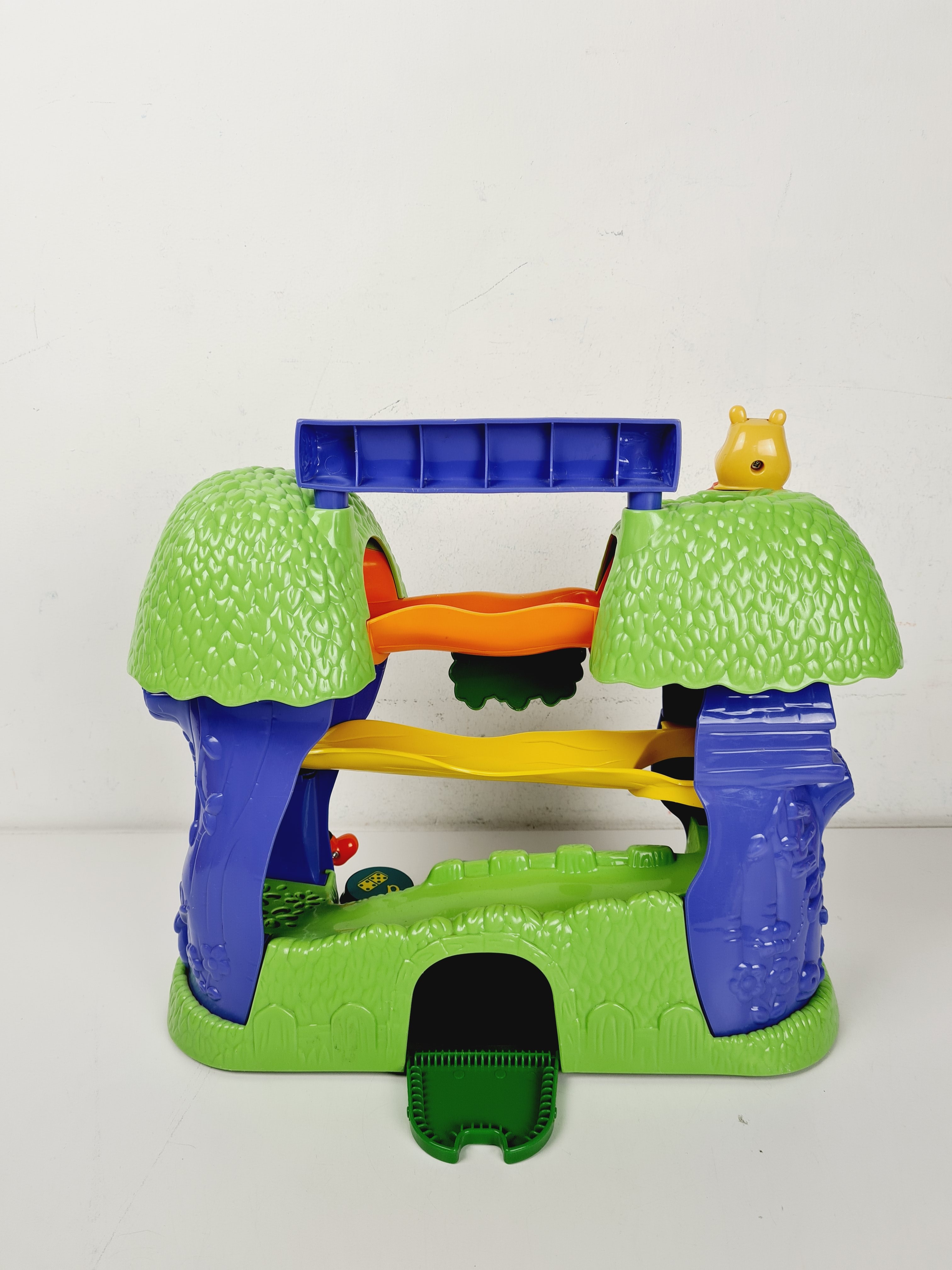 Voir photo 4 de Jouet 1er âge - L'arbre des aventures multi-activités - Winnie l'Ourson - Vtech - Dès 12 mois Jouet 1er âge - L'arbre des aventures multi-activités - Winnie l'Ourson - Vtech - Dès 12 mois Bon état - Vue 4 -