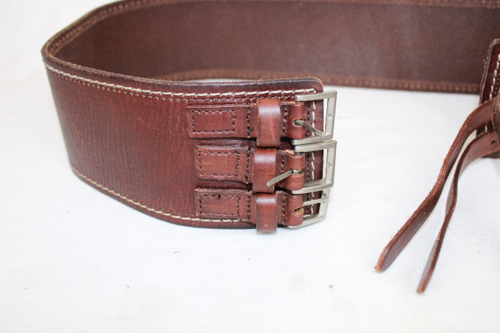 Ceinture large en cuir marron- 104x8cm - Photo 1