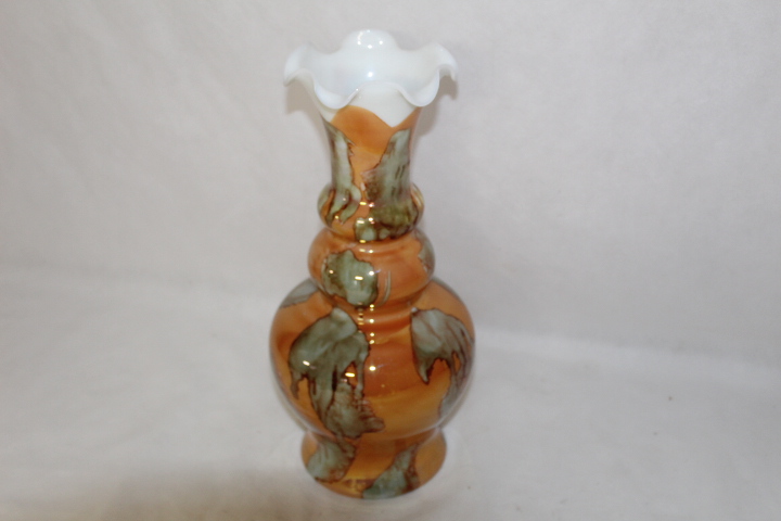 Vase soliflore en verre style opaline  Très bon état - Vue 3 - 
