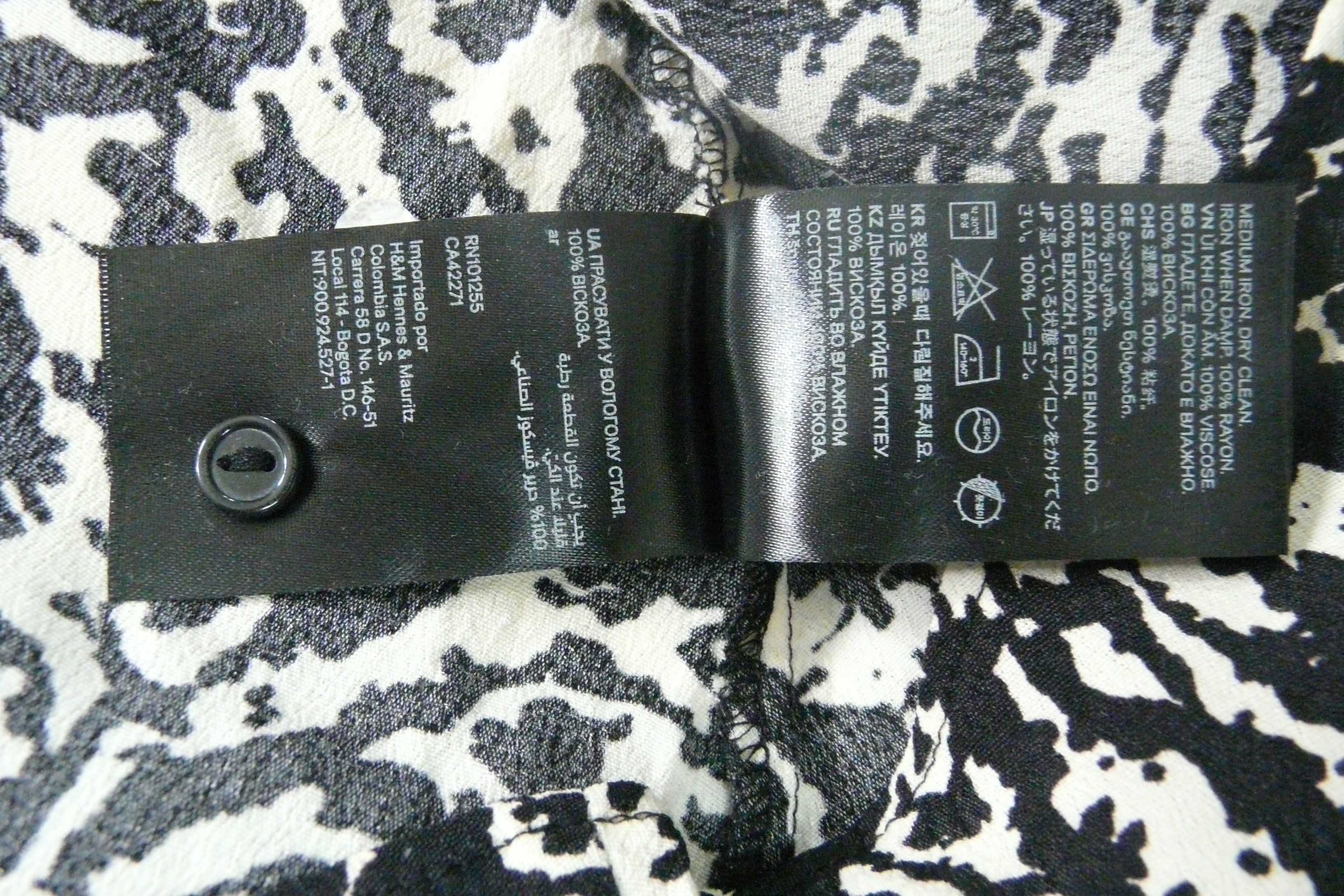 HF107 - Top imprimé - H&M - Taille XL Comme neuf - Vue 6 - 