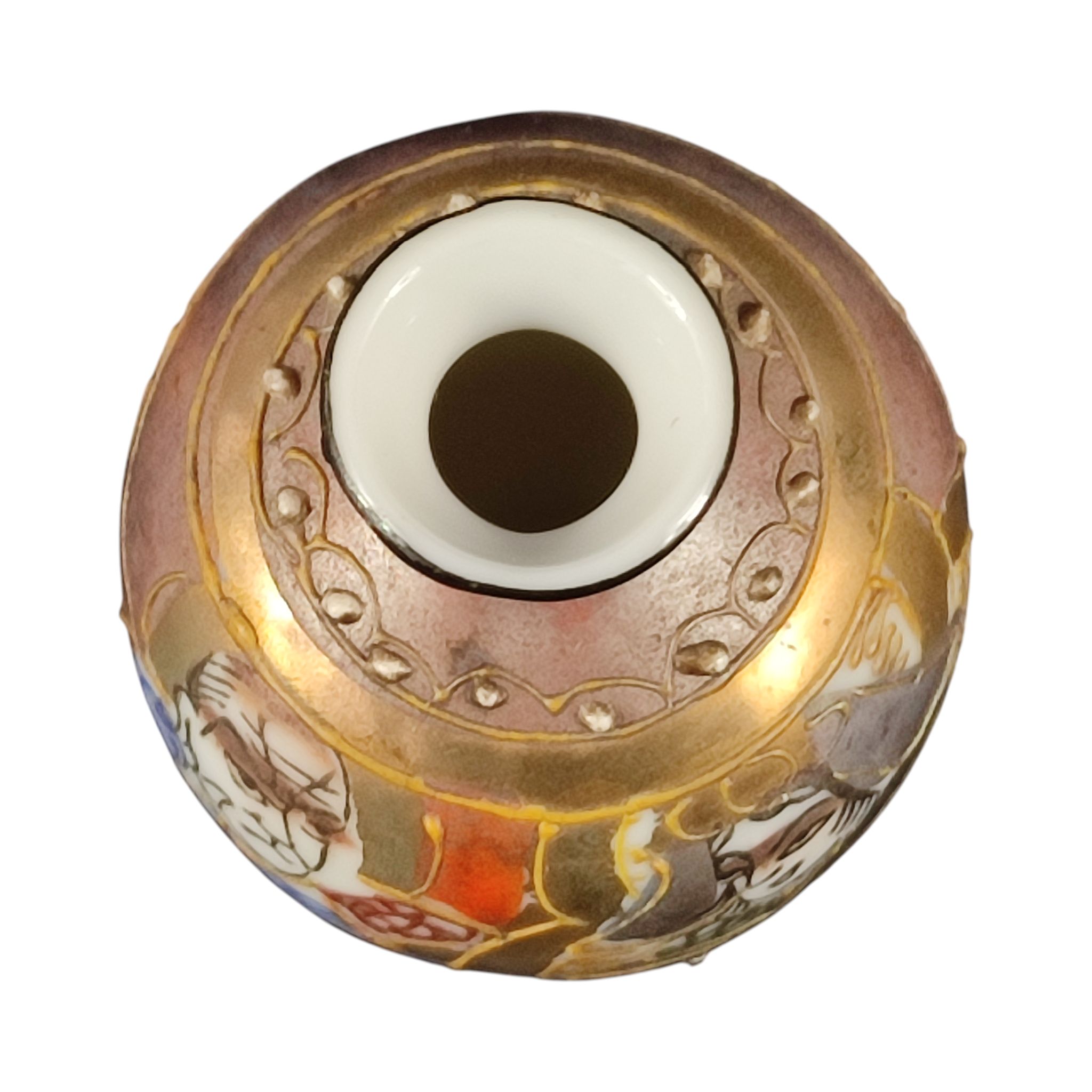 Voir photo 5 de Petit vase japonais Satsuma en porcelaine peinte à la main et émaux. Petit vase japonais Satsuma en porcelaine peinte à la main et émaux. Bon état - Vue 5 -