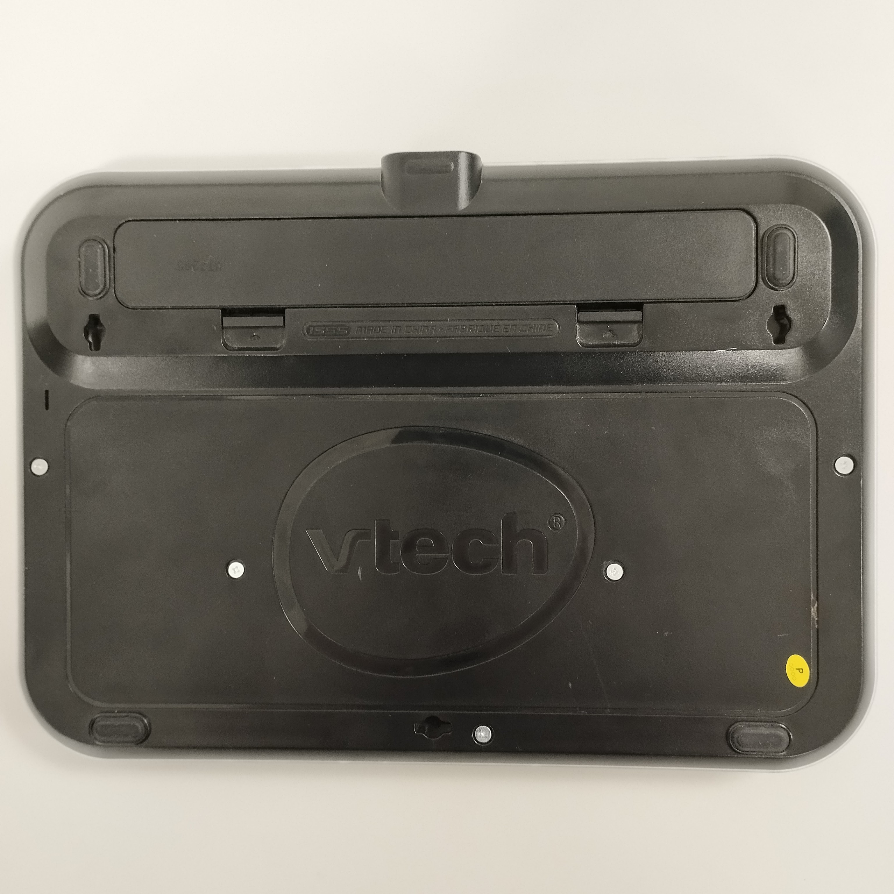 Voir photo 2 de Ordi-tablette éducatif VTech Genius XL Color Ordi-tablette éducatif VTech Genius XL Color Très bon état - Vue 2 -
