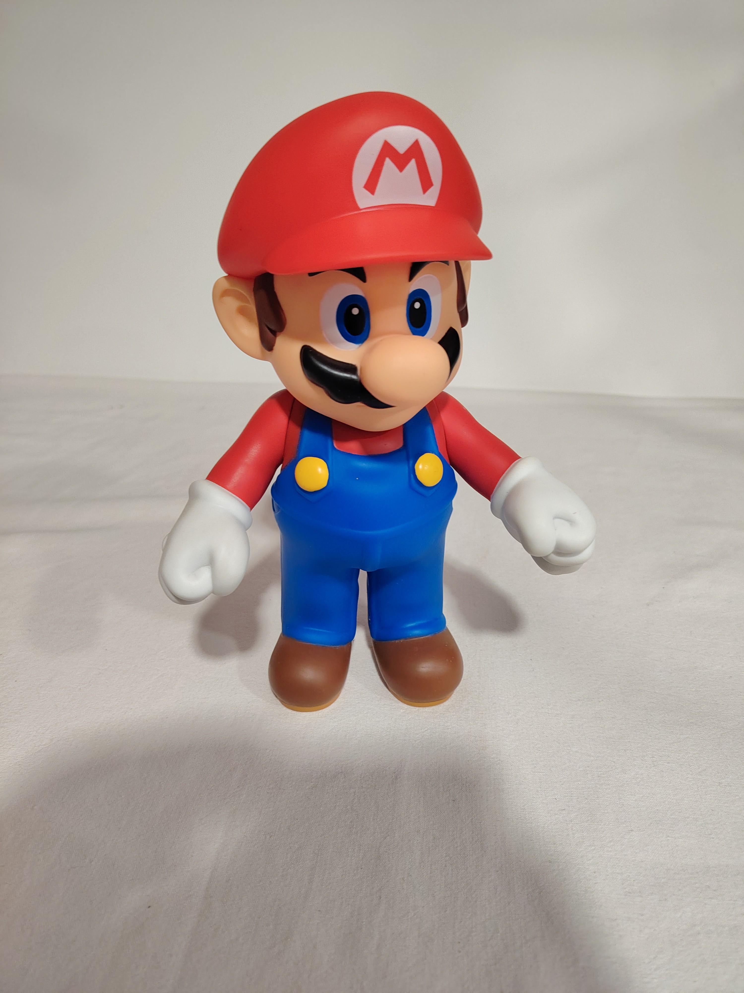 Figurine Mario 22 CM Très bon état - Vue 5 - 