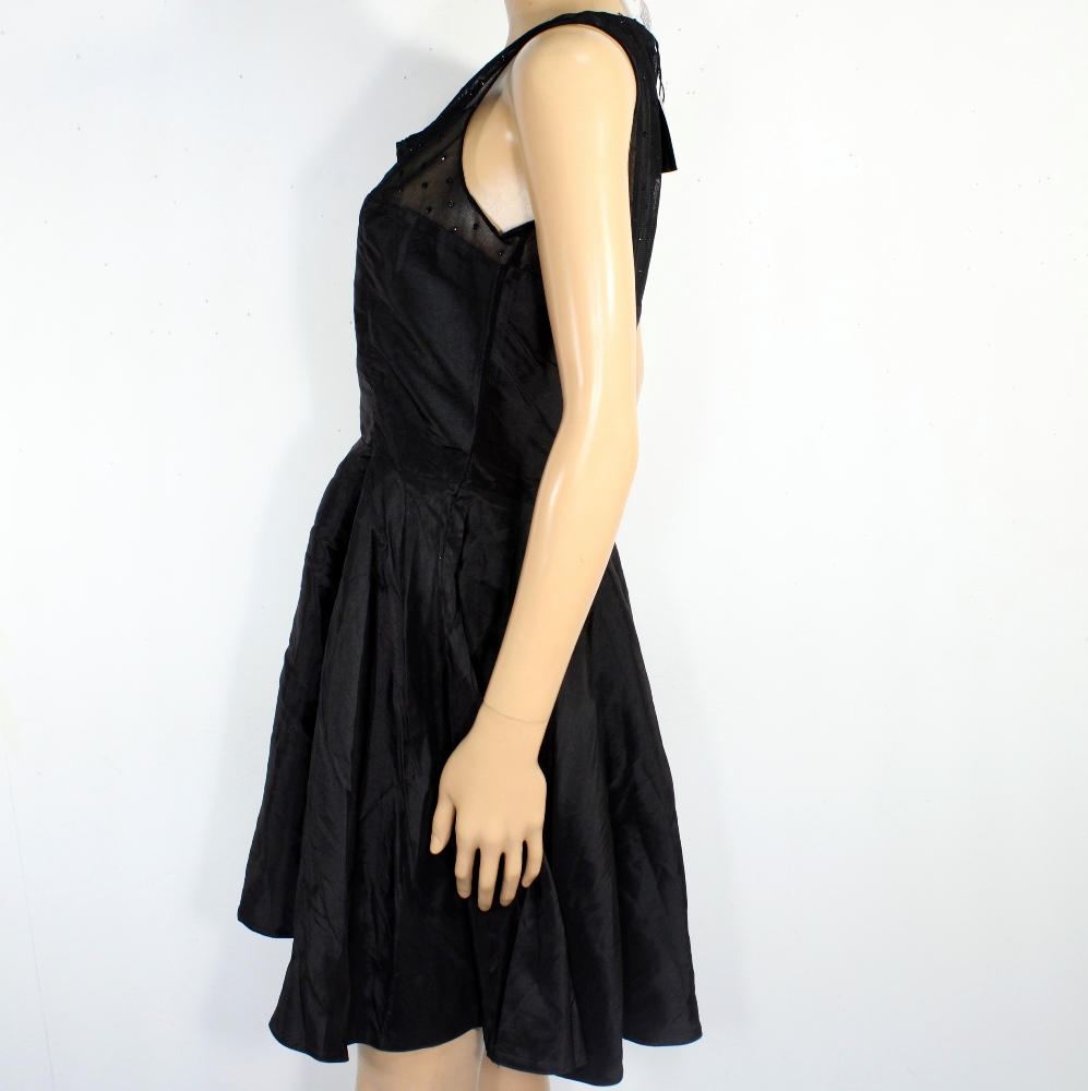 Voir photo 2 de Robe Noire De Soirée LA REDOUTE Taille 40 Robe Noire De Soirée LA REDOUTE Taille 40 Comme neuf - Vue 2 -
