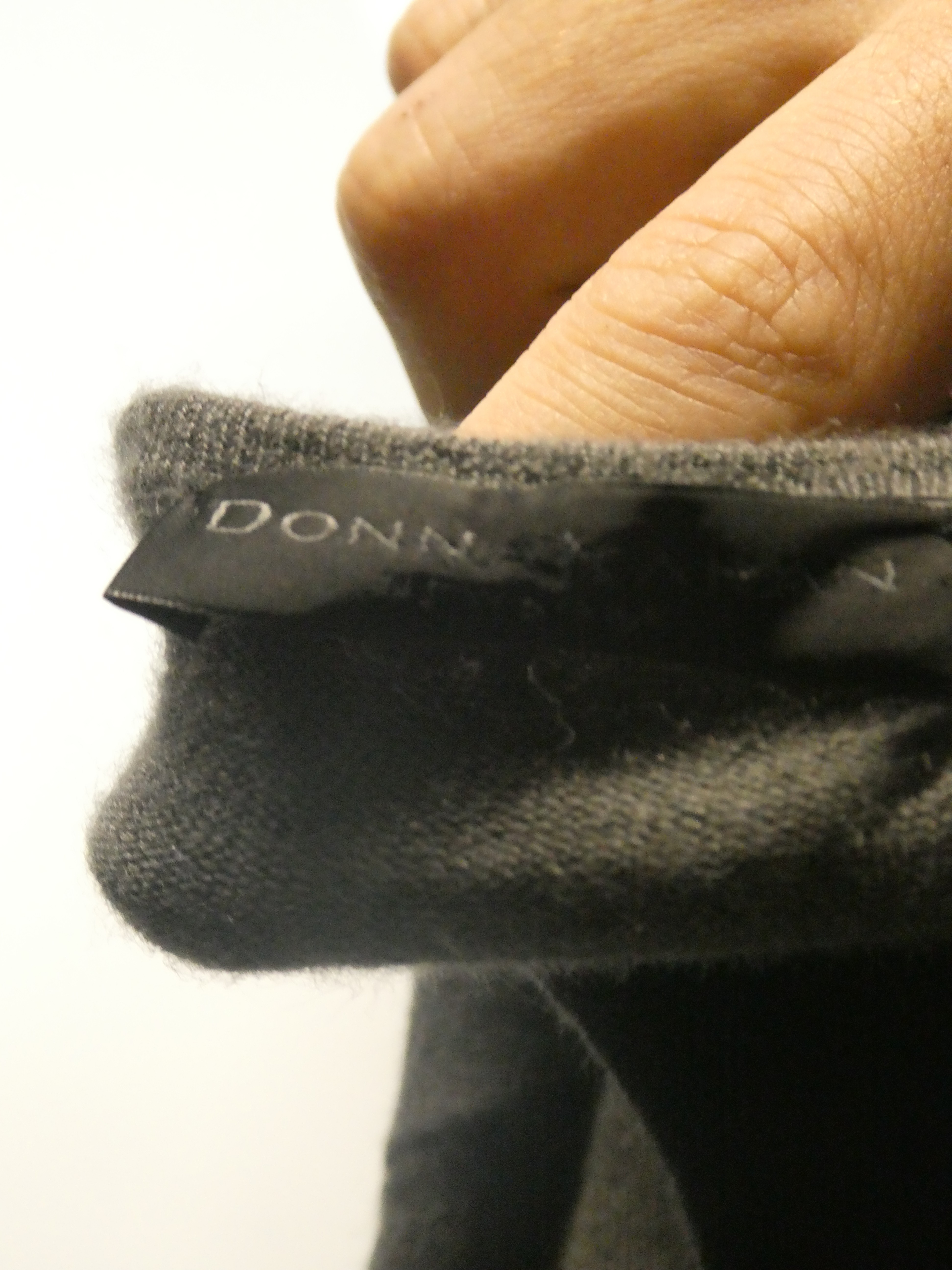 Donna Karan DKNY pull fin en cachemire manches courtes encolure bateau - Taille L - Photo 13