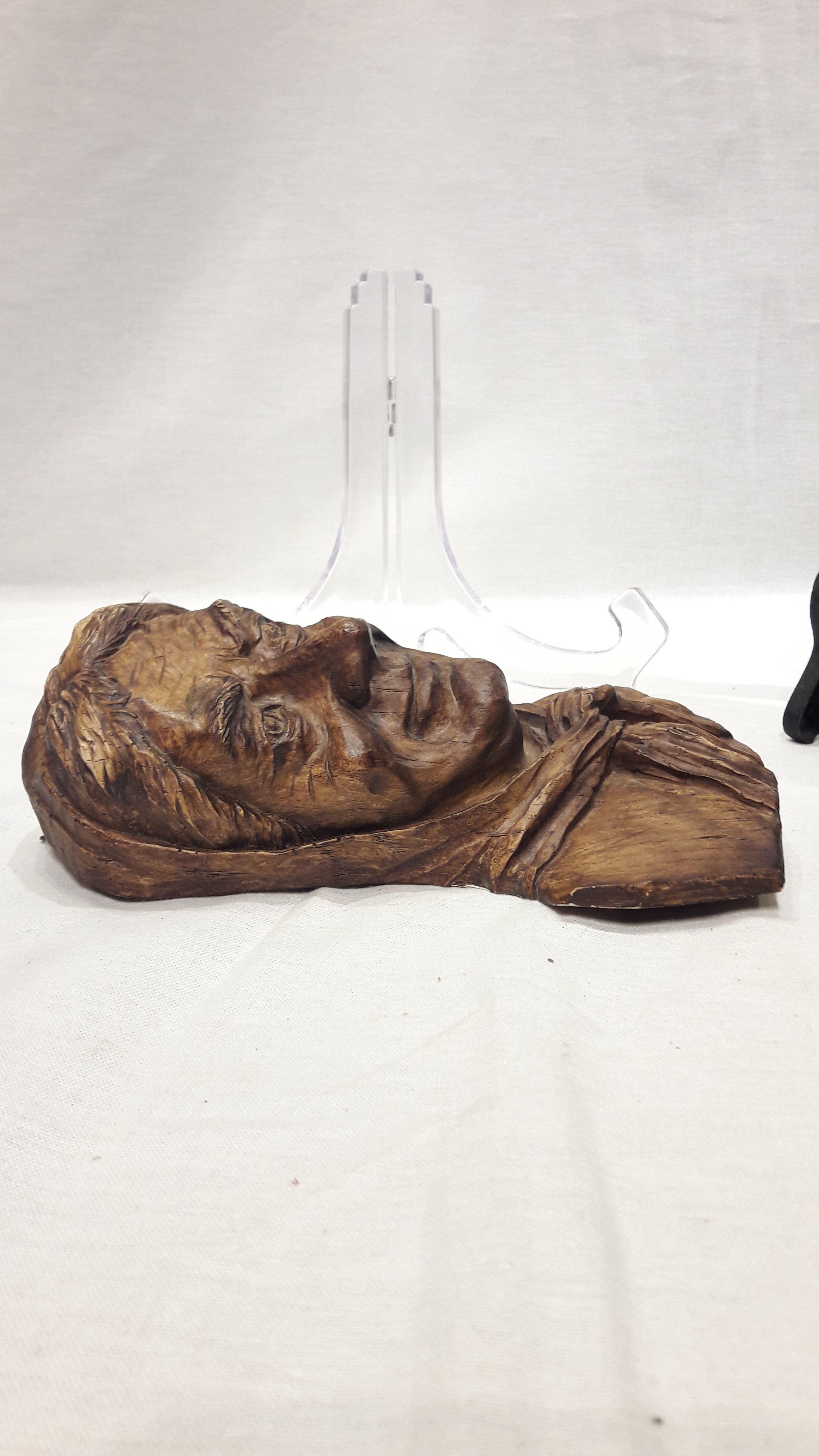 Décoration en bois d'un pêcheur et d'une vieille dame - Photo 11