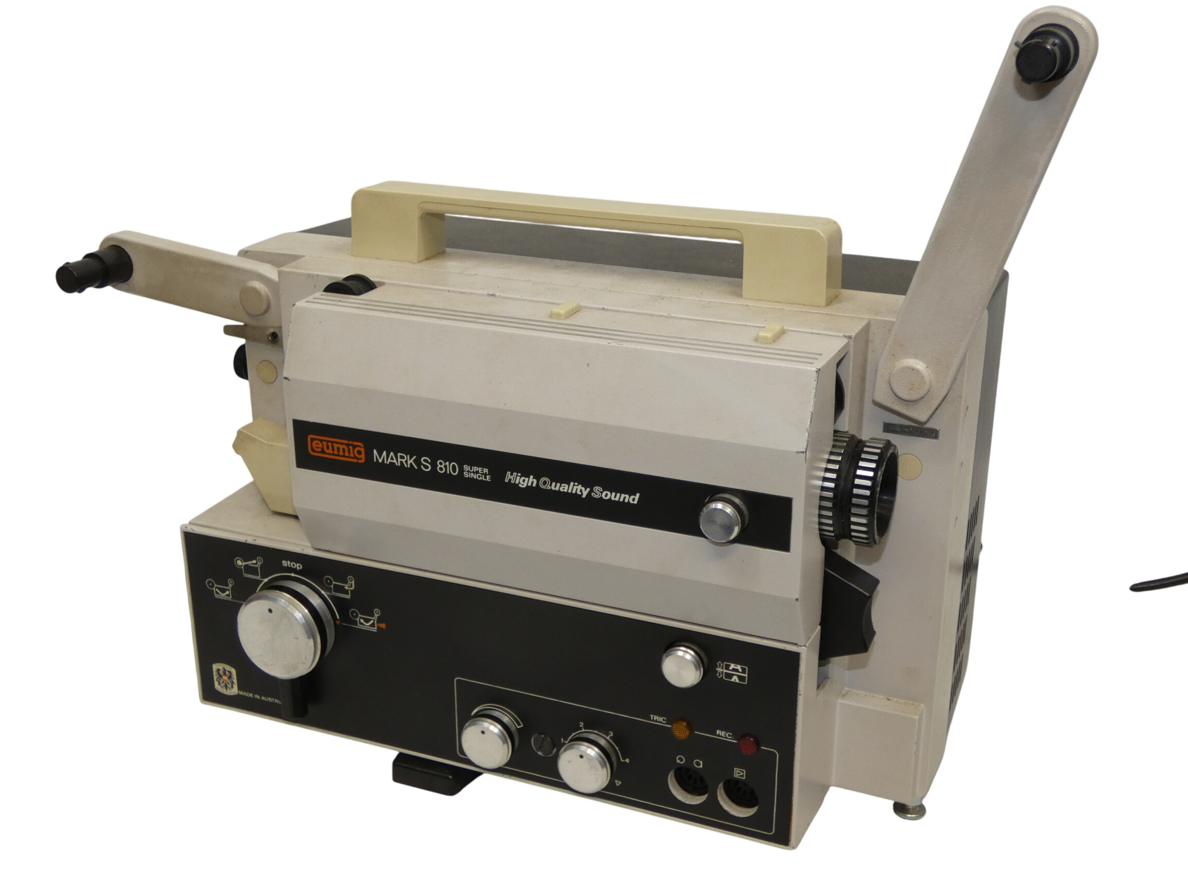 Projecteur EUMIG S810 pour film super 8 pour pièces détachées - État correct sur Label Emmaüs