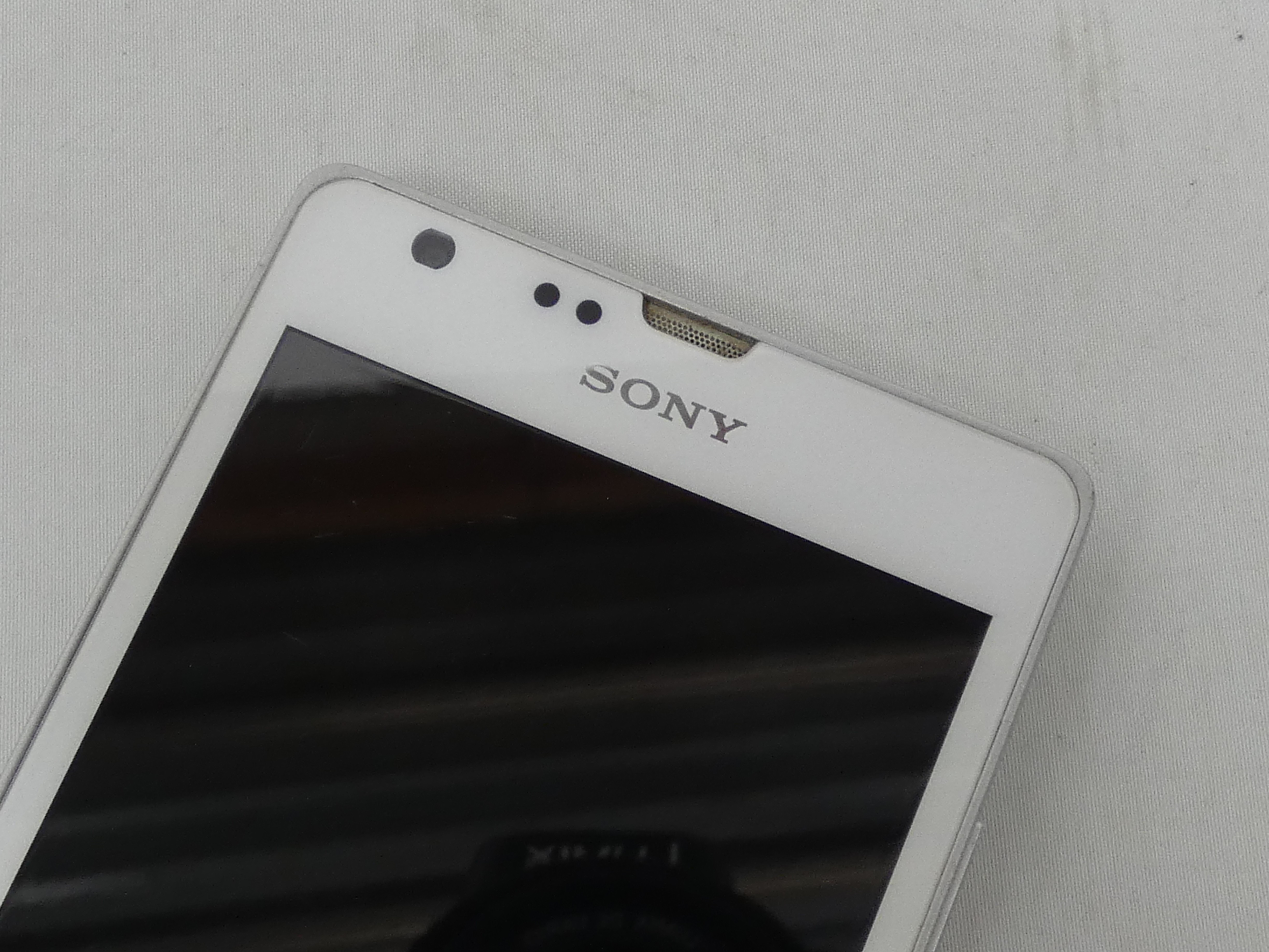 Smartphone SONY XPERIA Model C5303 - Photo 1