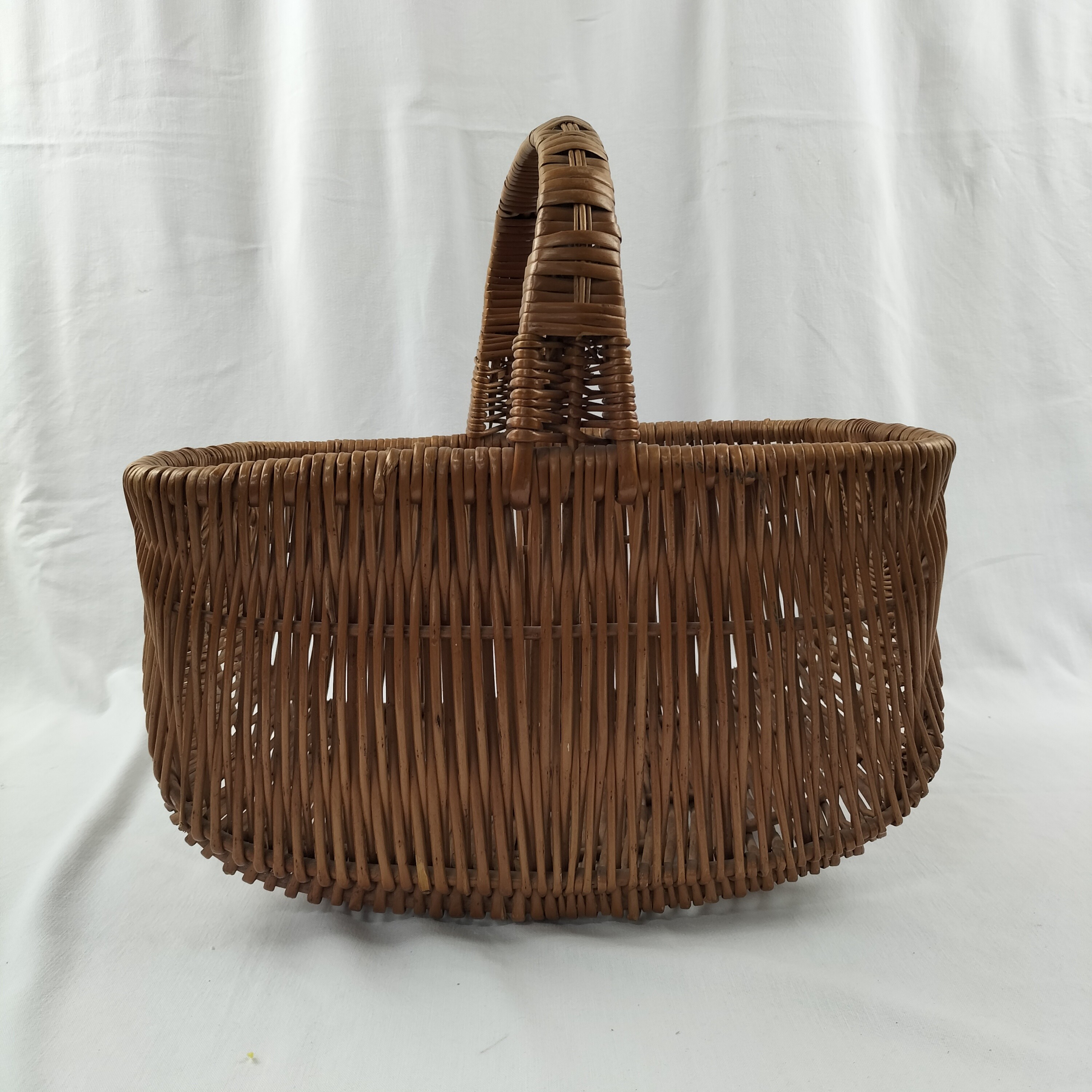 Panier vintage en osier rectangulaire - Photo 3